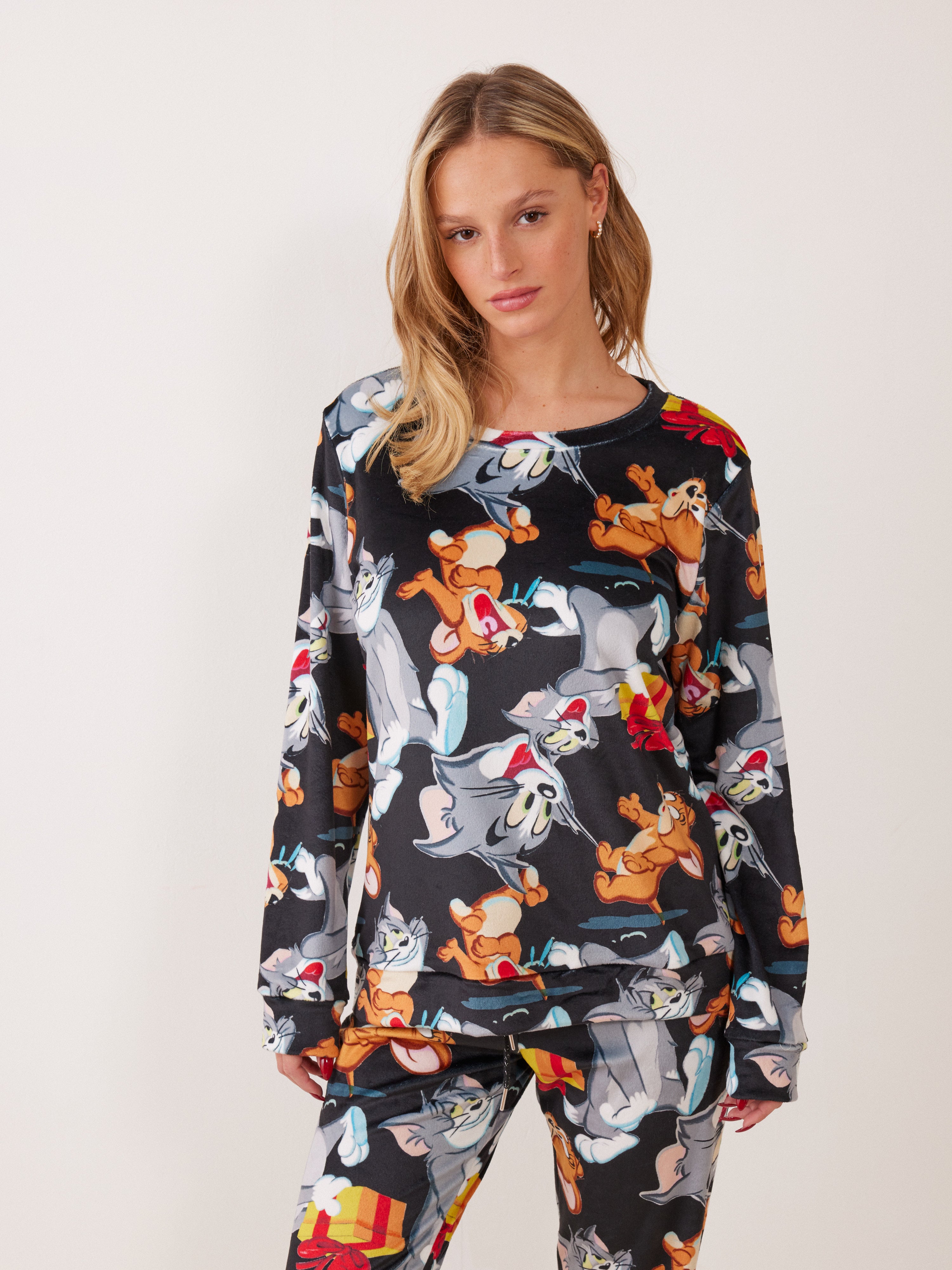 פיג'מה קטיפה TOM&JERRY - שחור