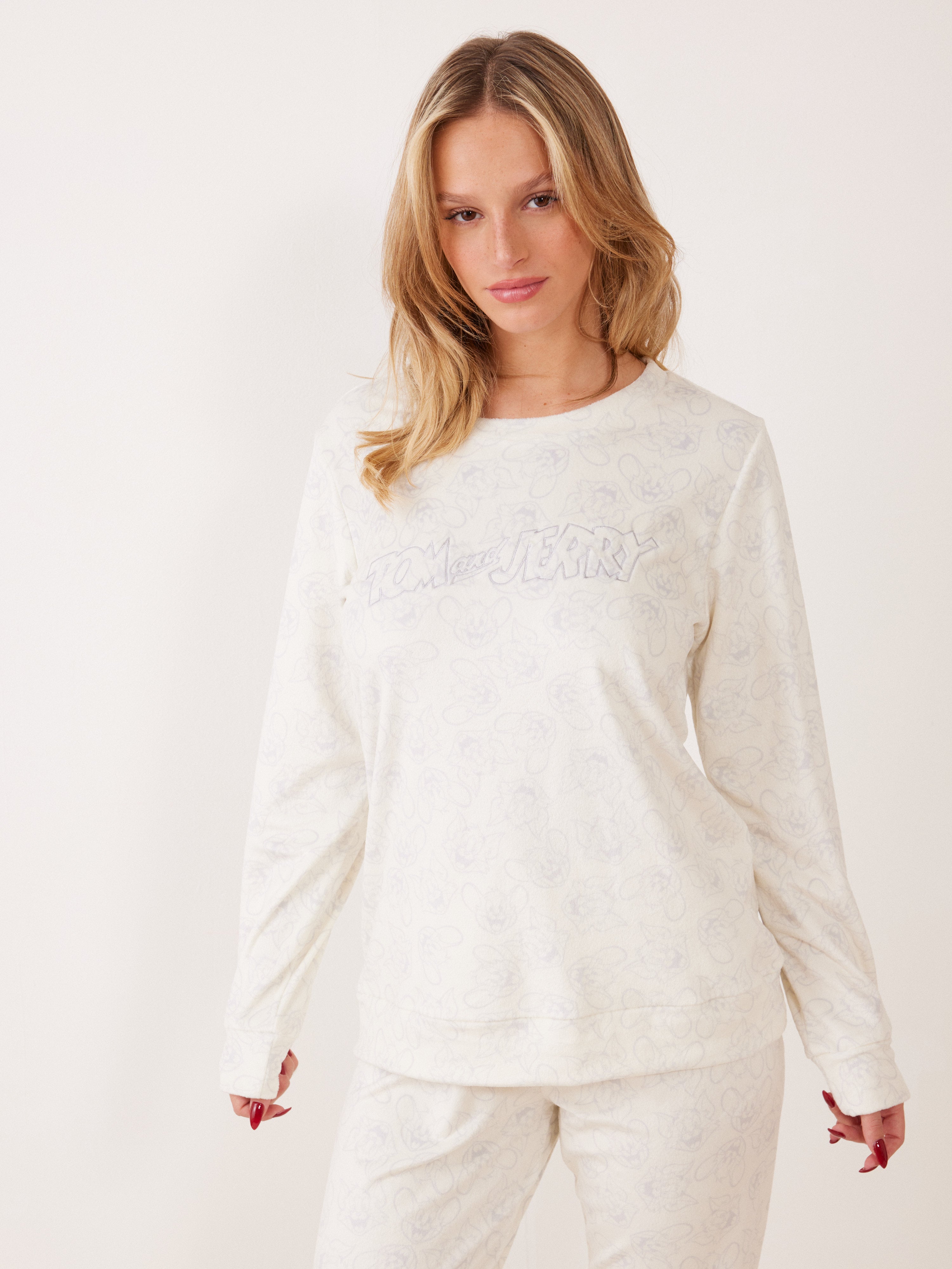 פיג'מה קטיפה TOM&JERRY - שמנת