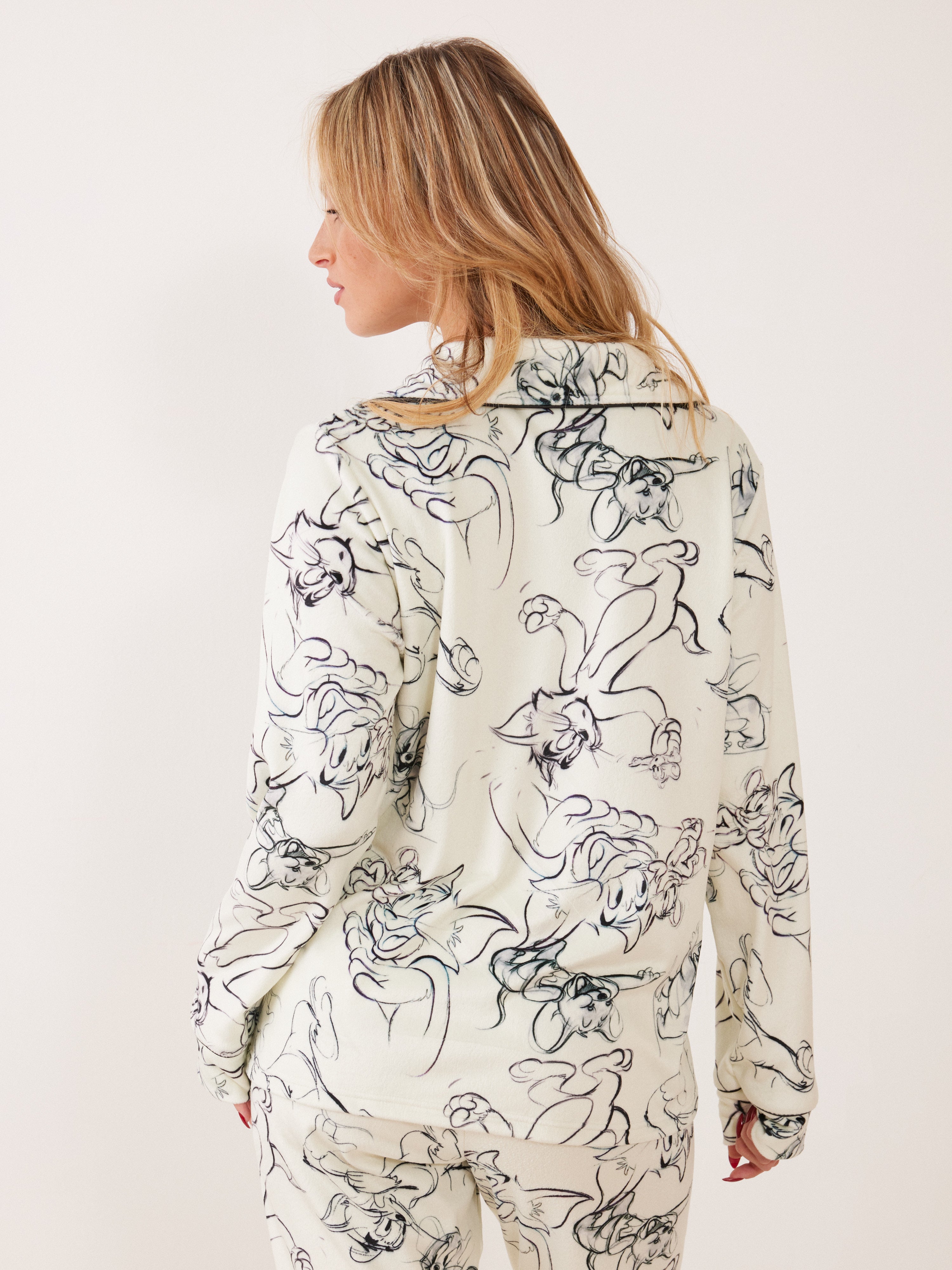 פיג'מה קטיפה מכופתרת TOM&JERRY - שמנת