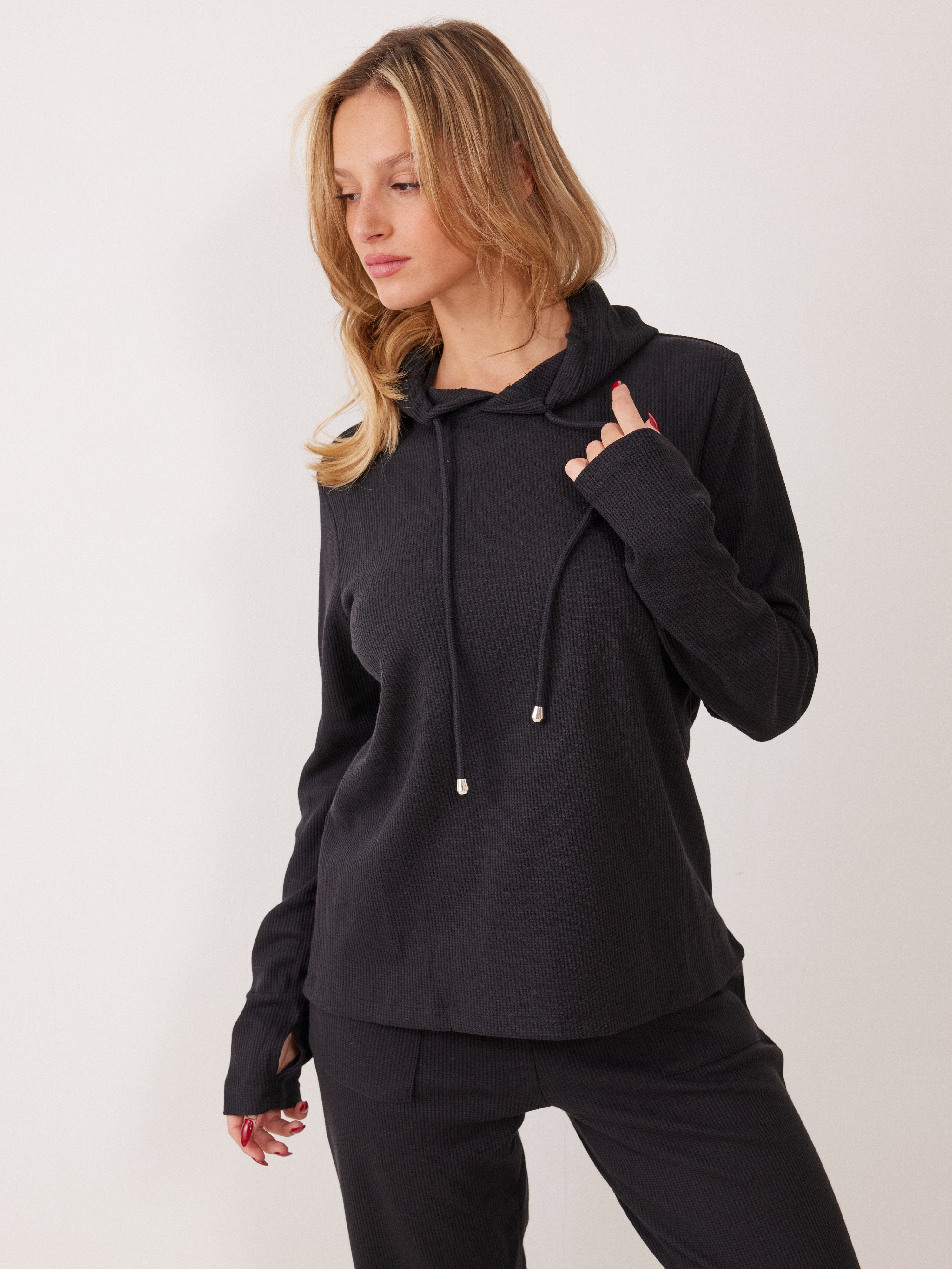 חליפת פנאי קפוצ'ון וואפל - שחור