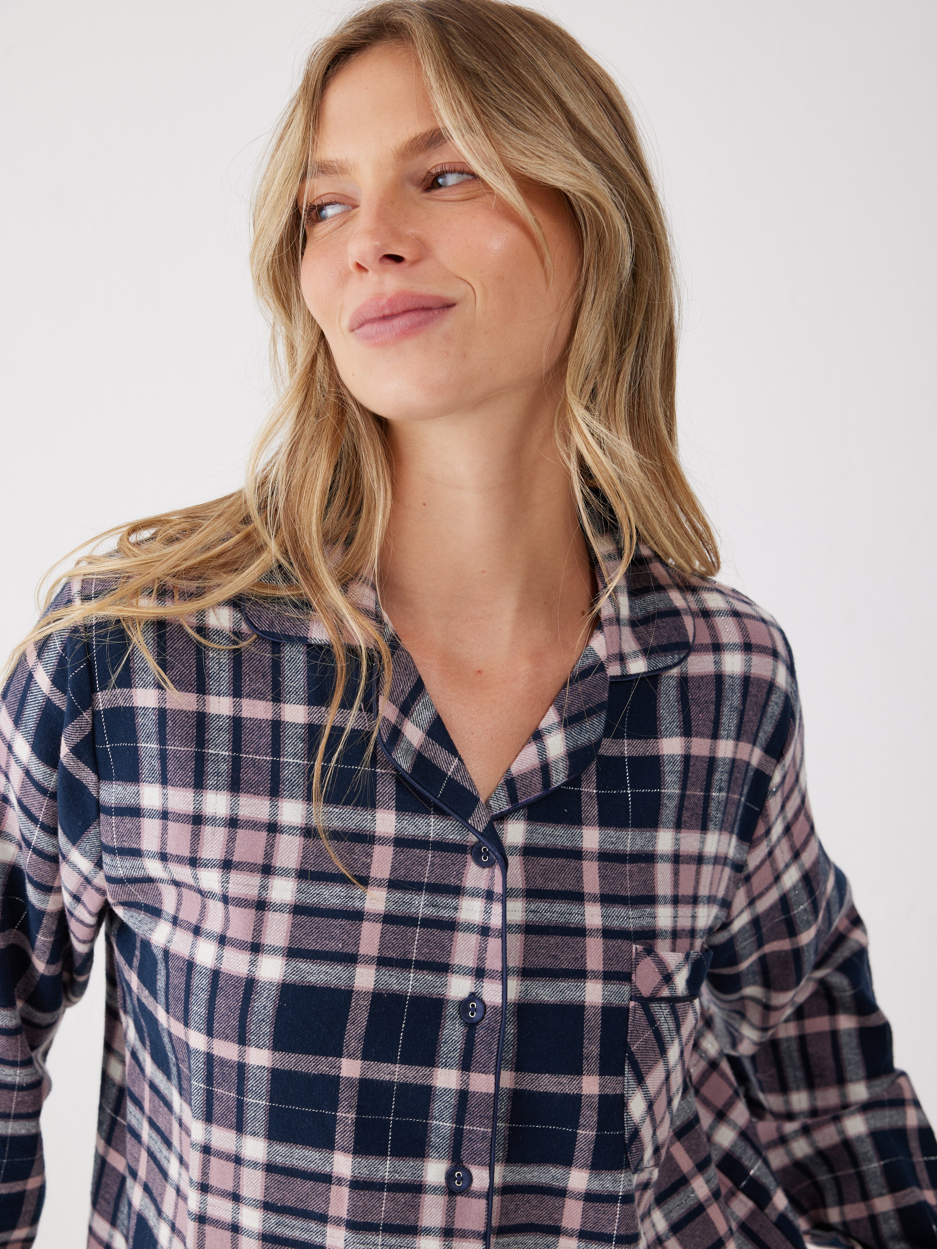 פיג'מה קצרה מכופתרת משבצות פלאנל - כחול נייבי