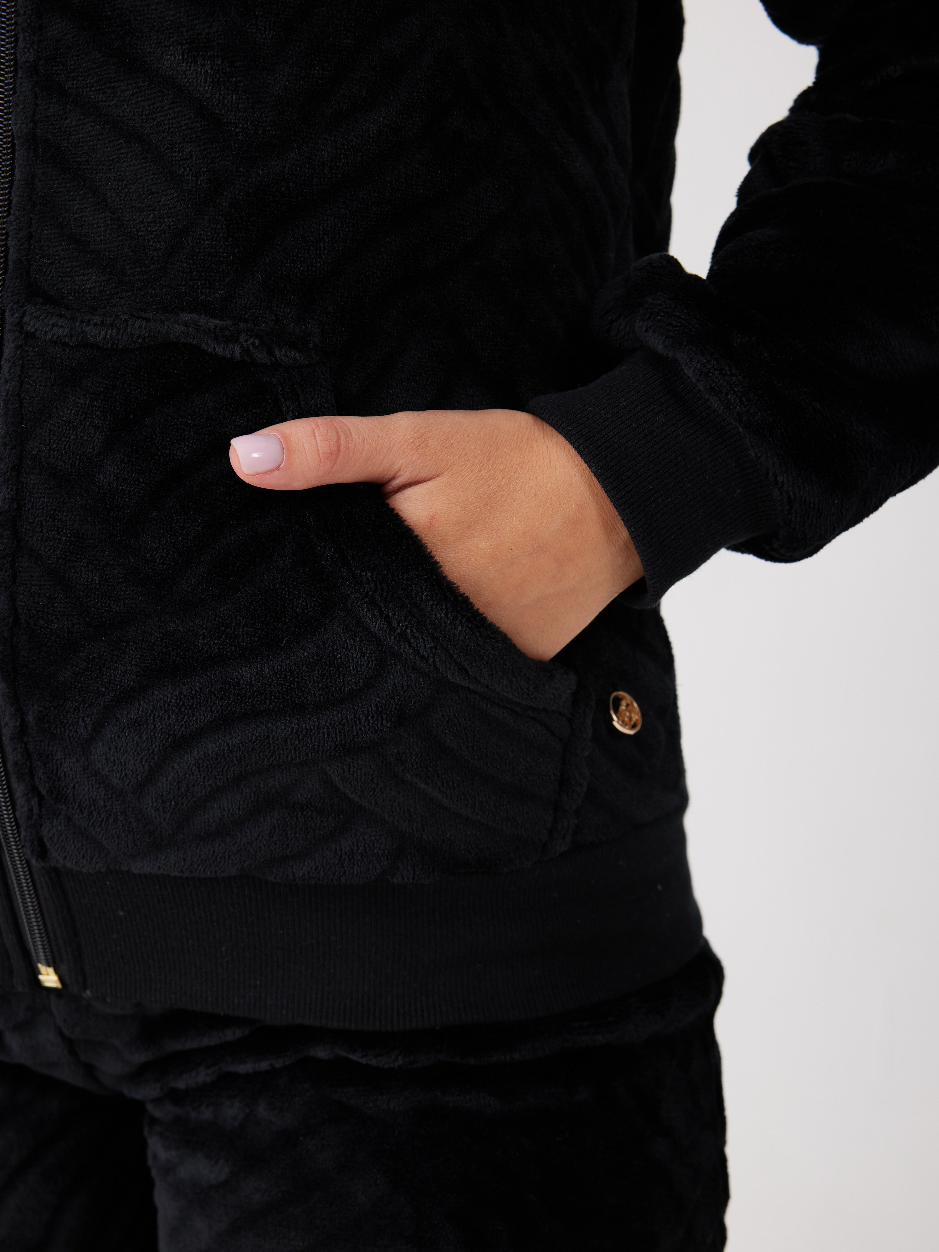 חליפת פנאי פלאפי רוכסן - שחור