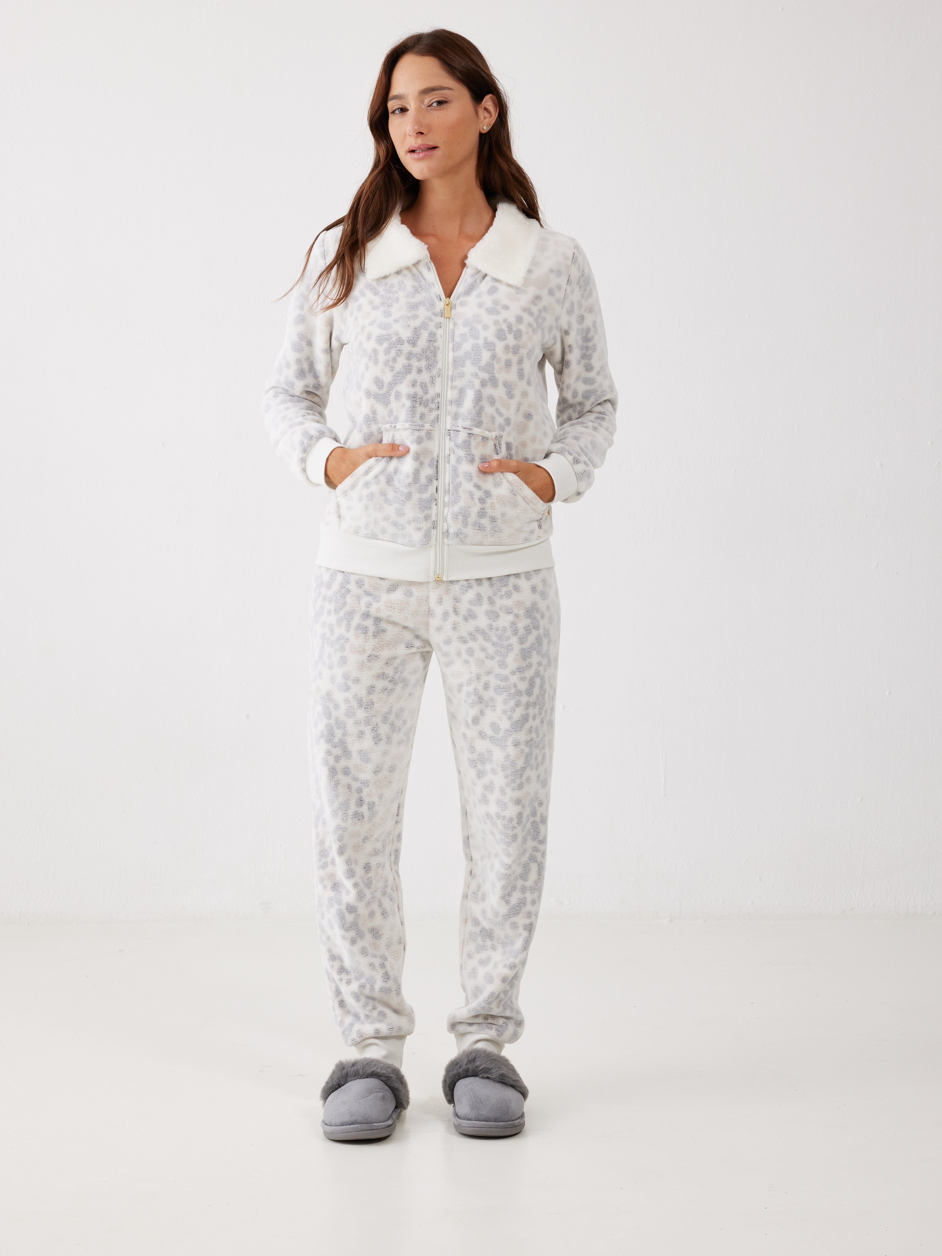 סט פלאפי עם רוכסן - שמנת