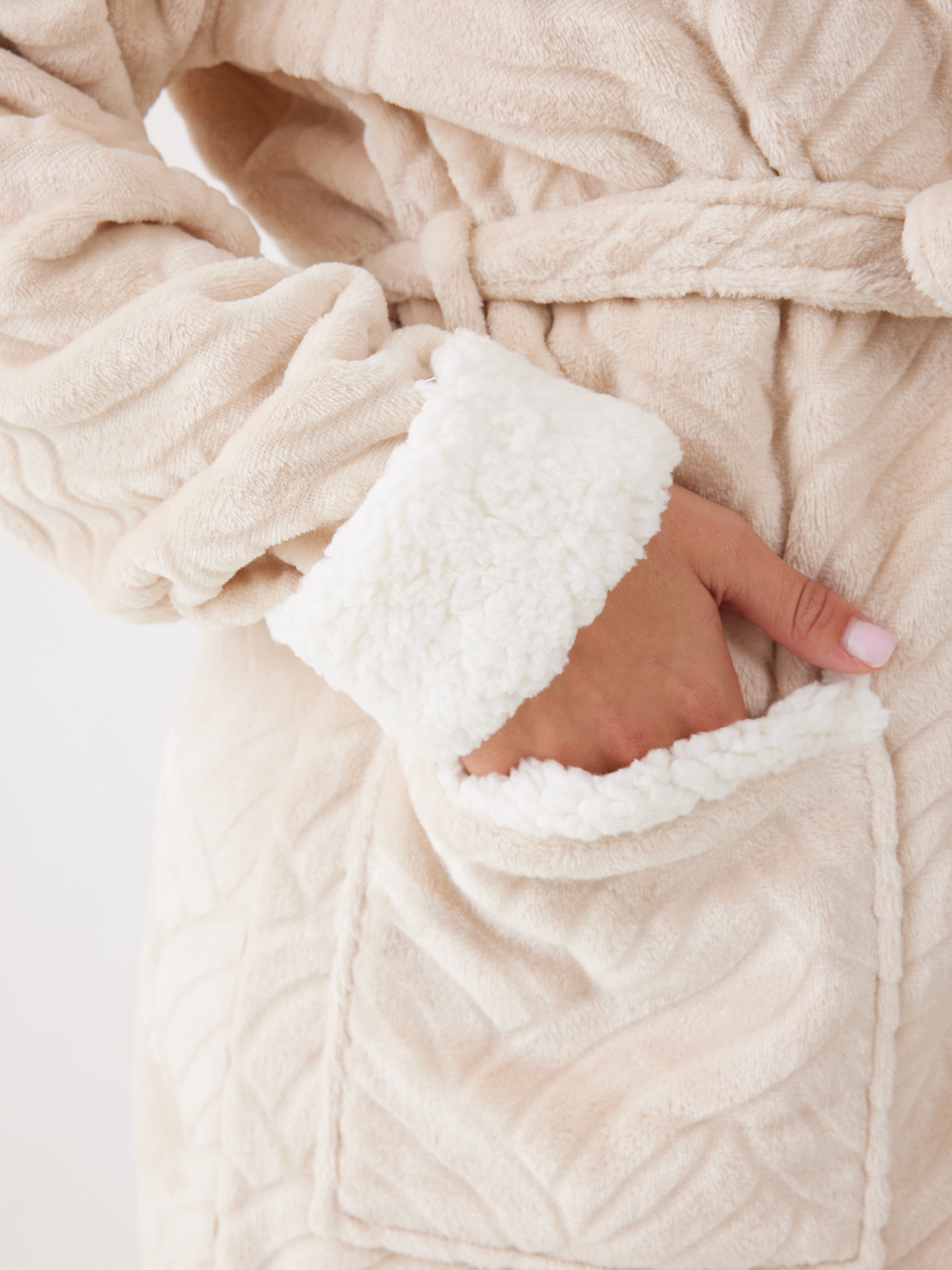 חלוק פלאפי - בז