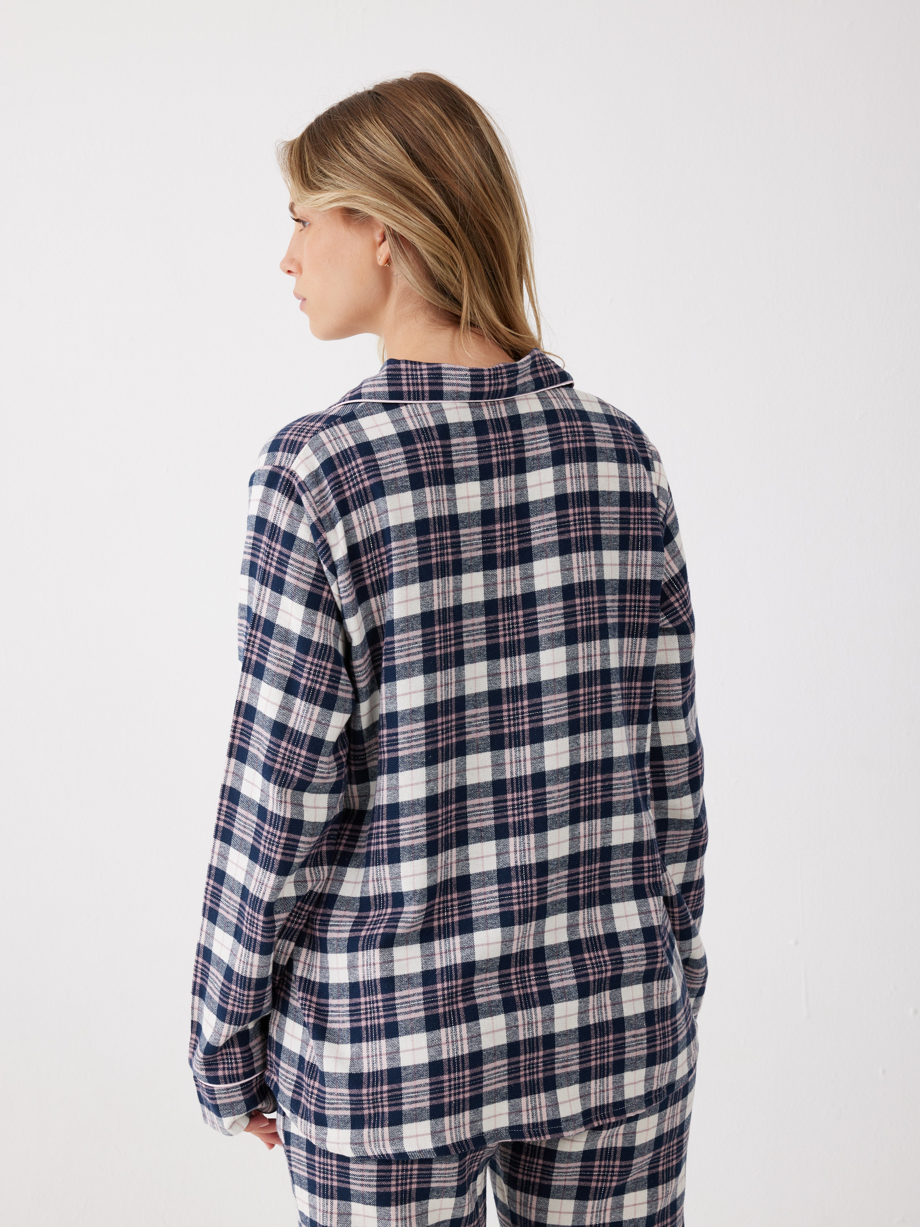 פיג'מת פלנל מכופתרת - כחול נייבי