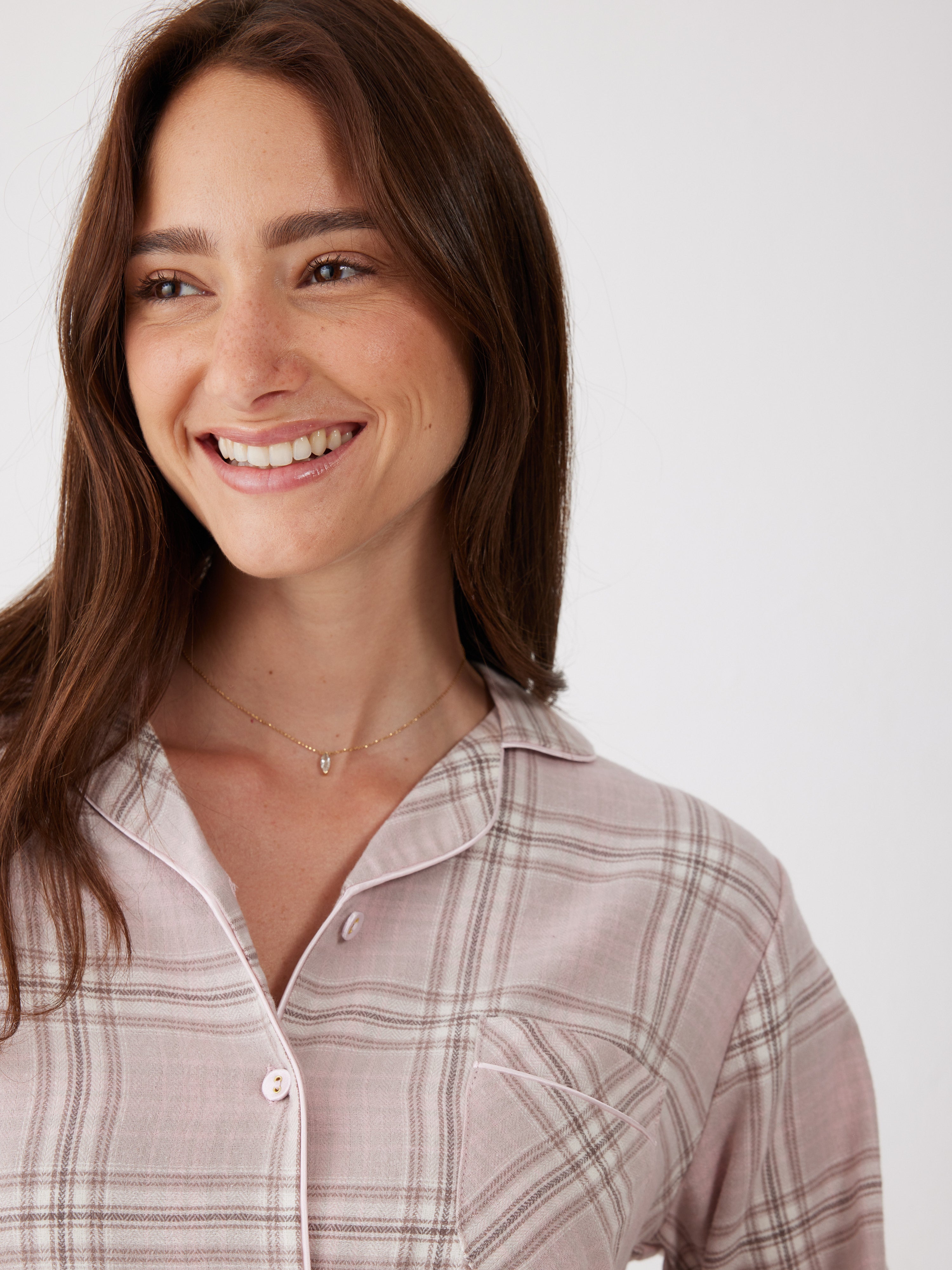 פיג'מת פלנל מכופתרת - חול