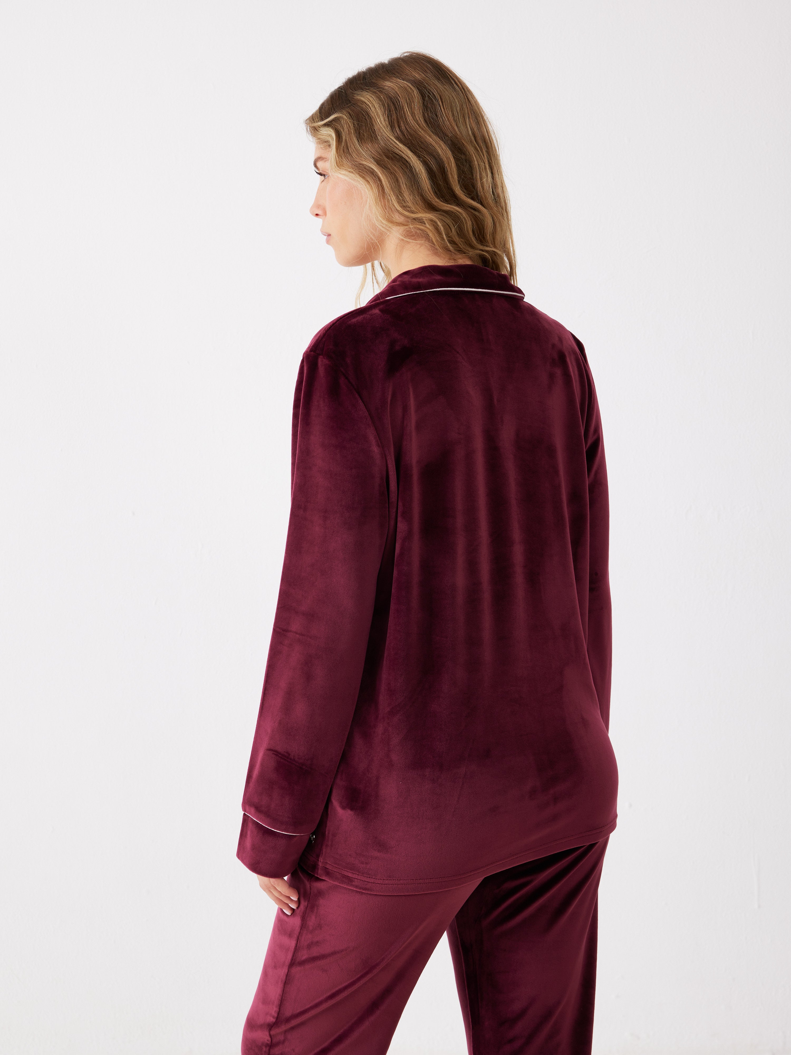 פיג'מה מכופתרת פספול קטיפה - בורדו