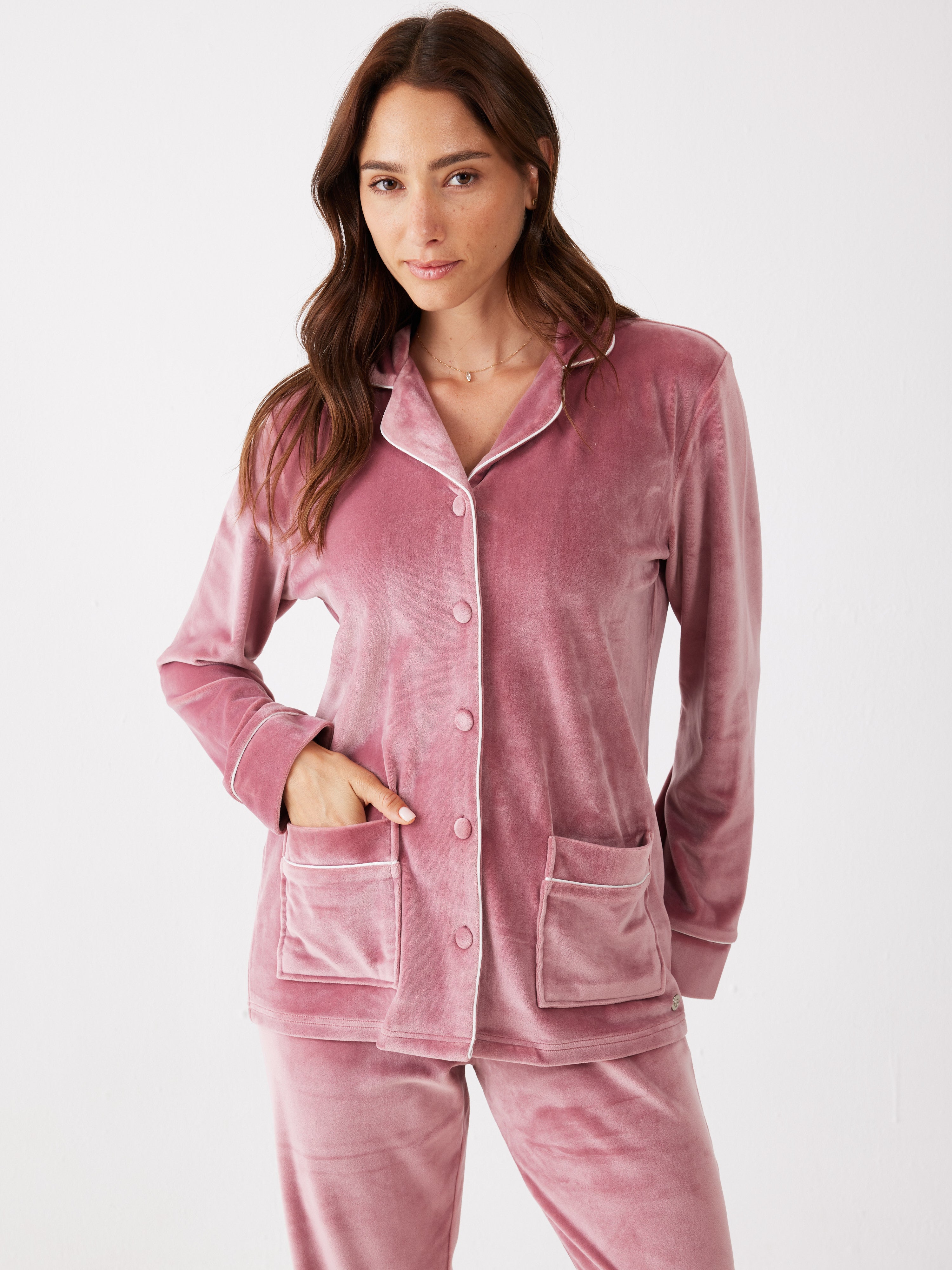 פיג'מה מכופתרת פספול קטיפה - ורוד מעושן