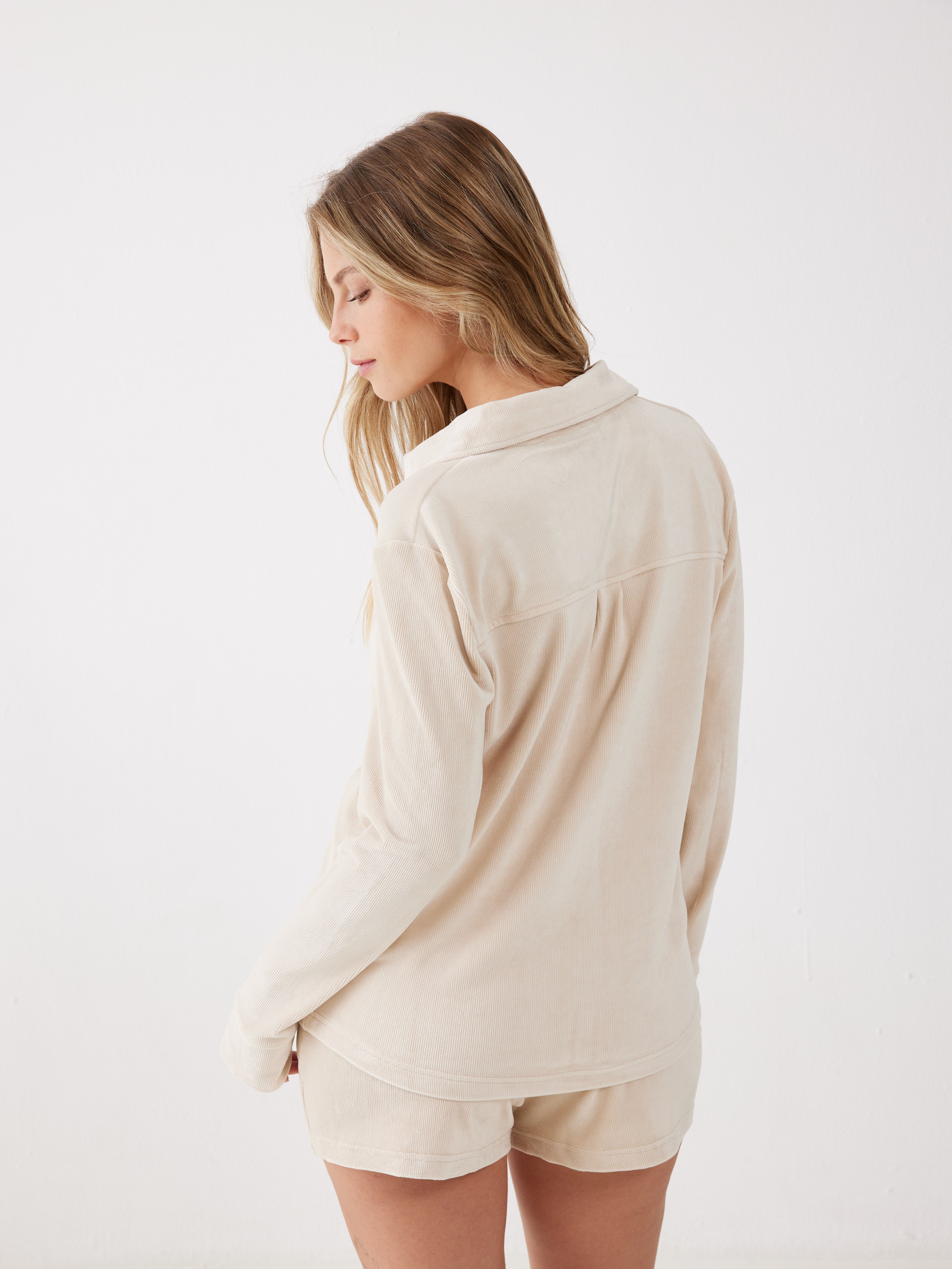 חליפה מכופתרת קצרה פסים קטיפה - שמנת