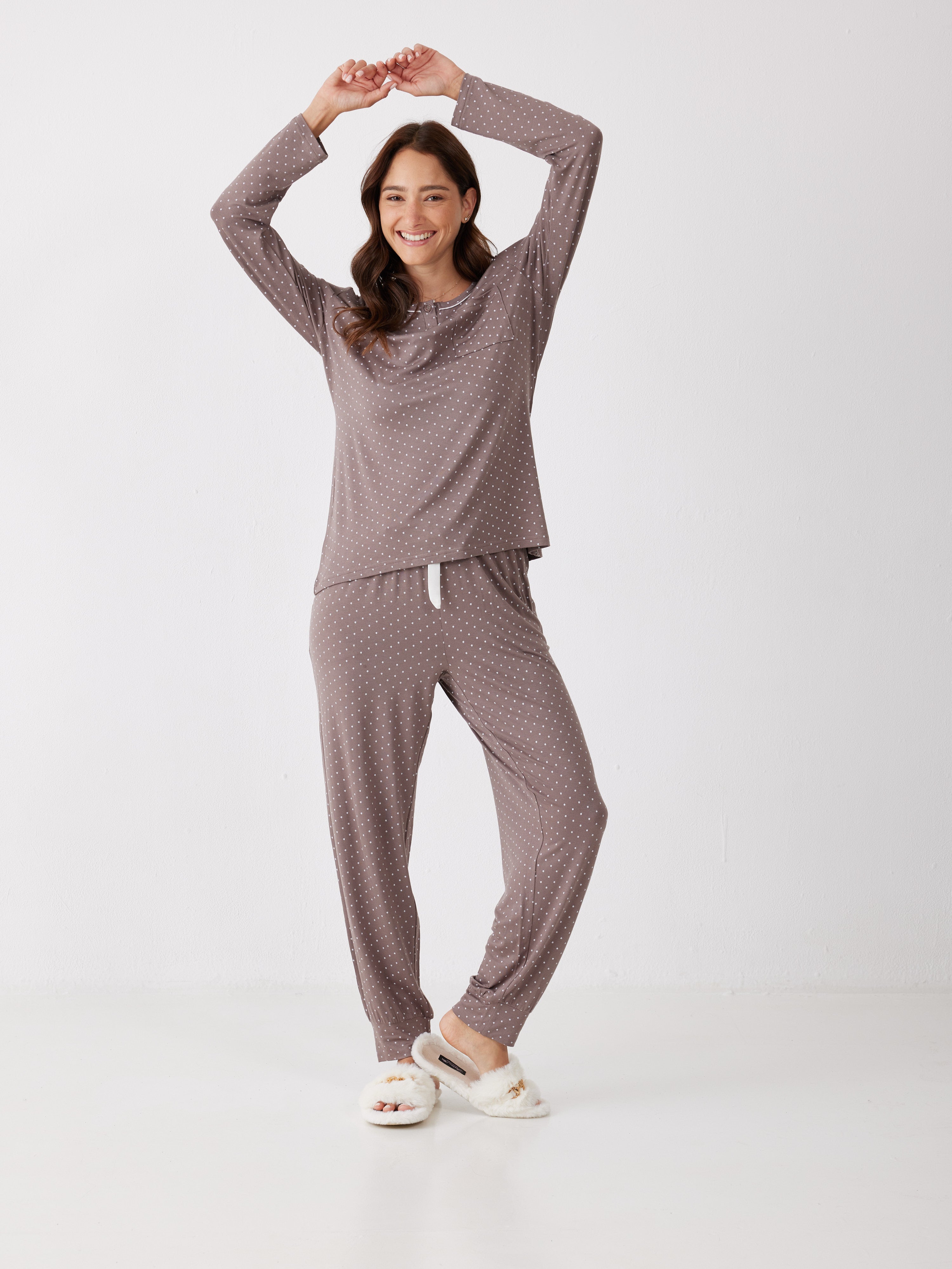 פיג'מה נקודות ויסקוזה -חום