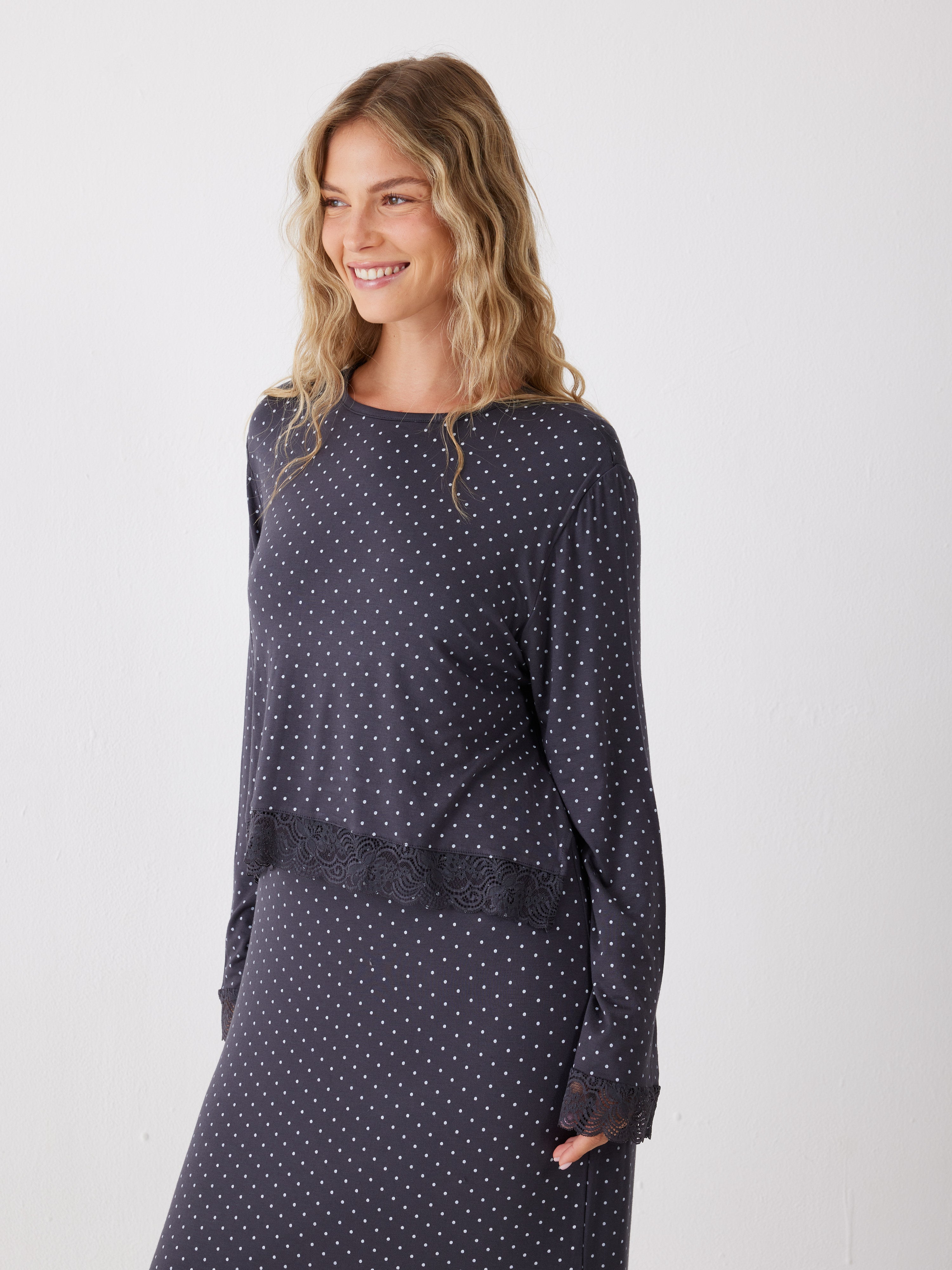 כותונת שרוול 3/4 נקודות ויסקוזה - אפור כהה