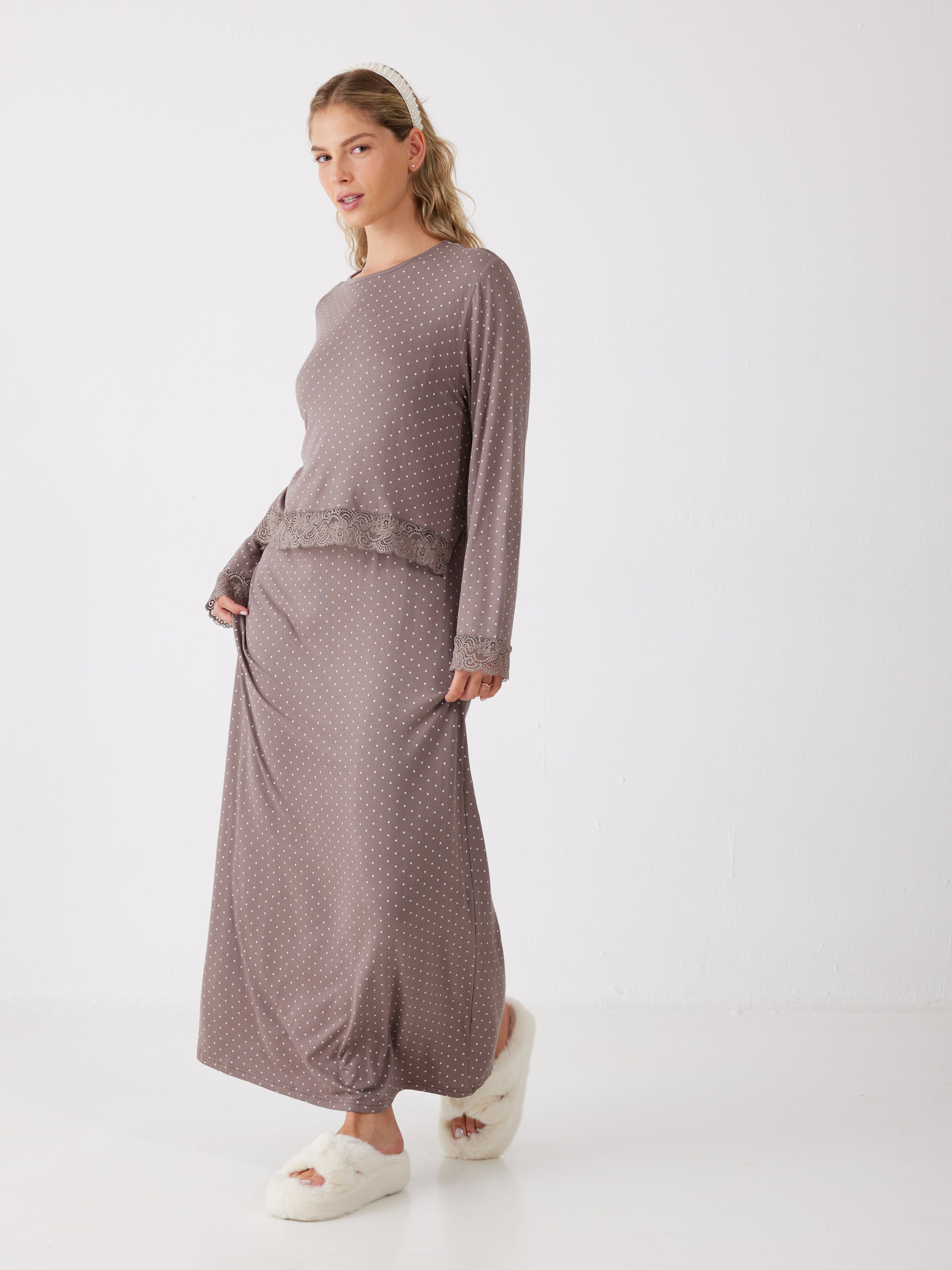 כותונת שרוול 3/4 נקודות ויסקוזה - חום