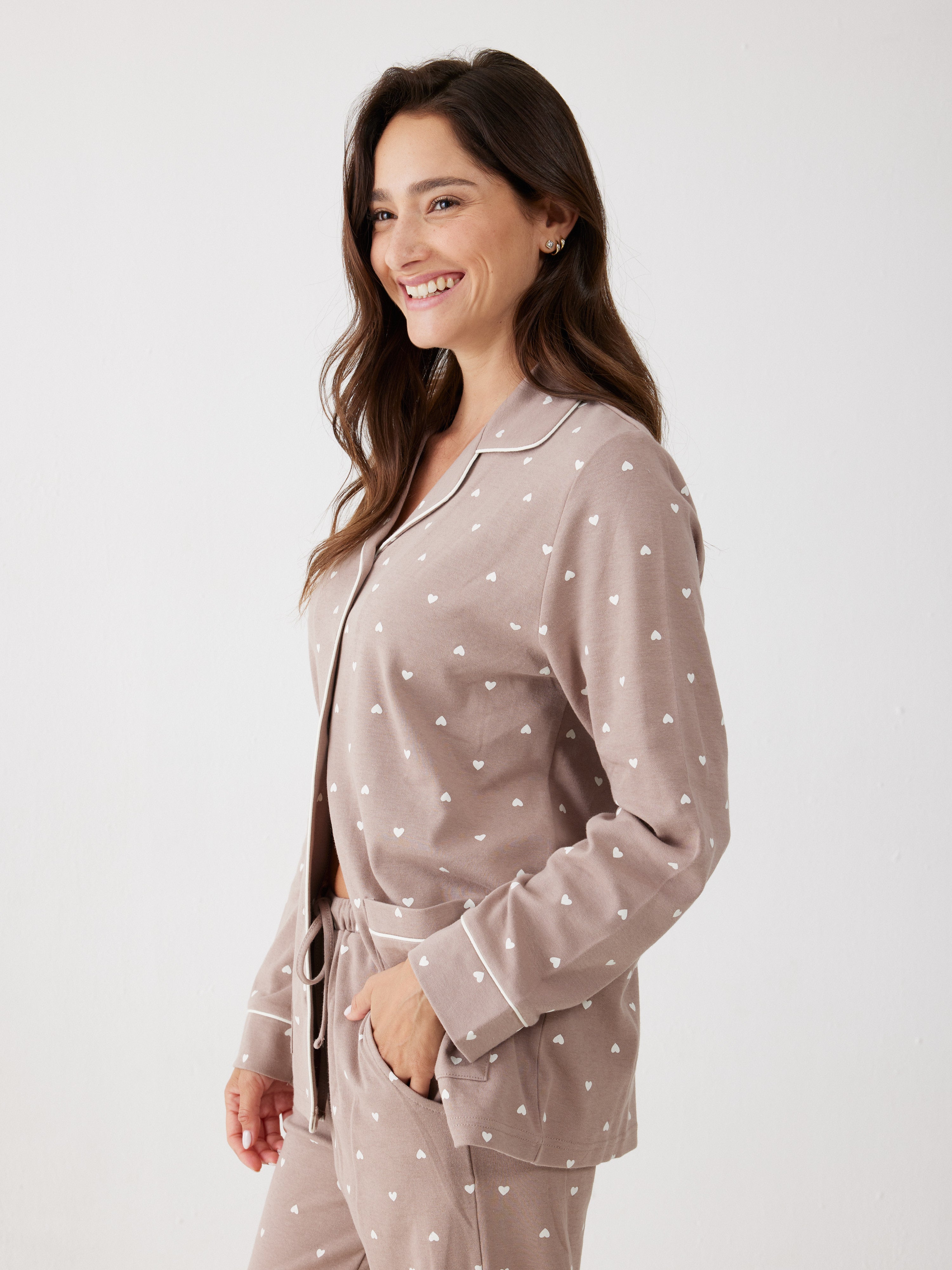 פיג'מה מכופתרת לבבות 100% כותנה