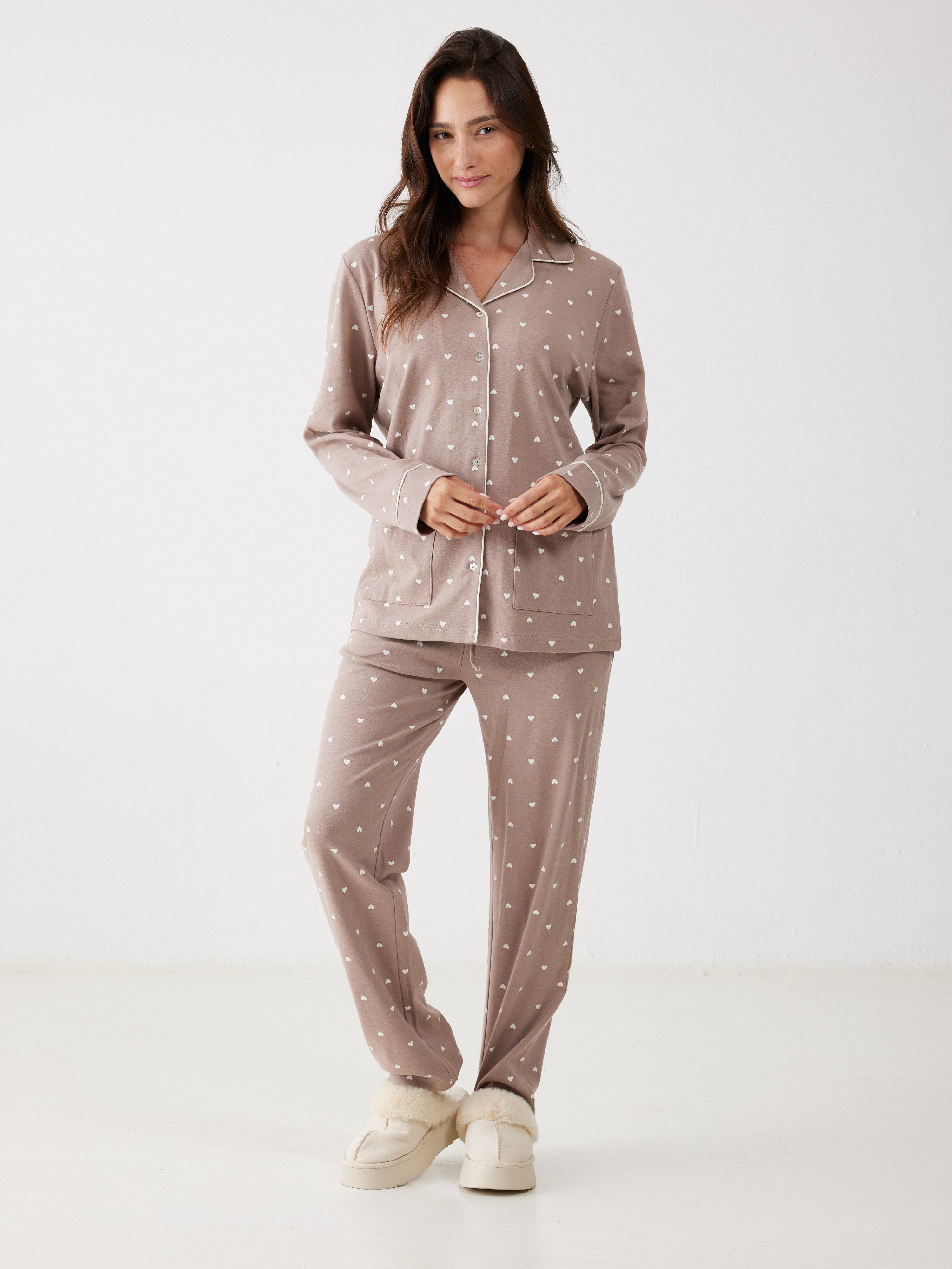 פיג'מה מכופתרת לבבות 100% כותנה