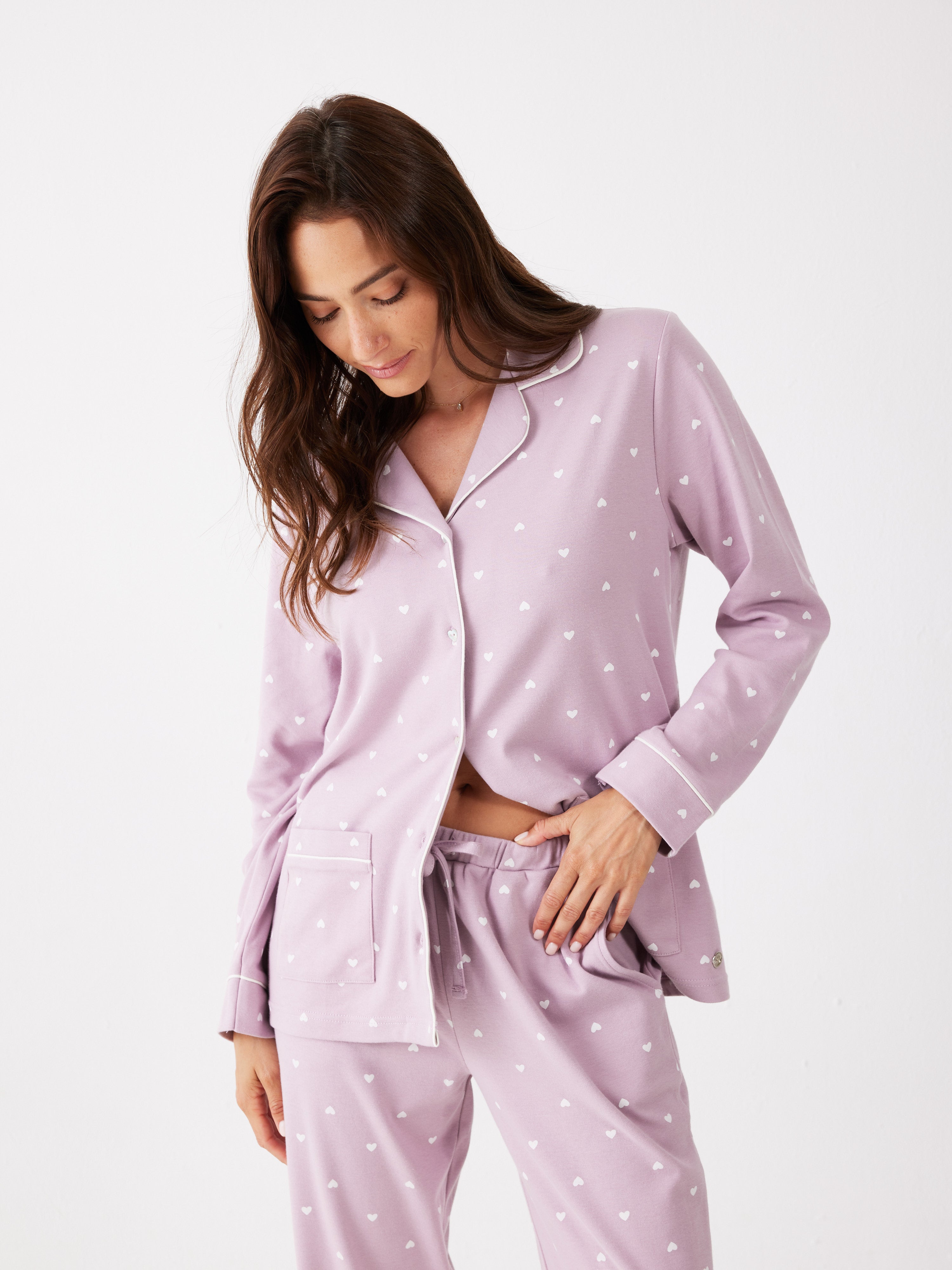 פיג'מה מכופתרת לבבות 100% כותנה
