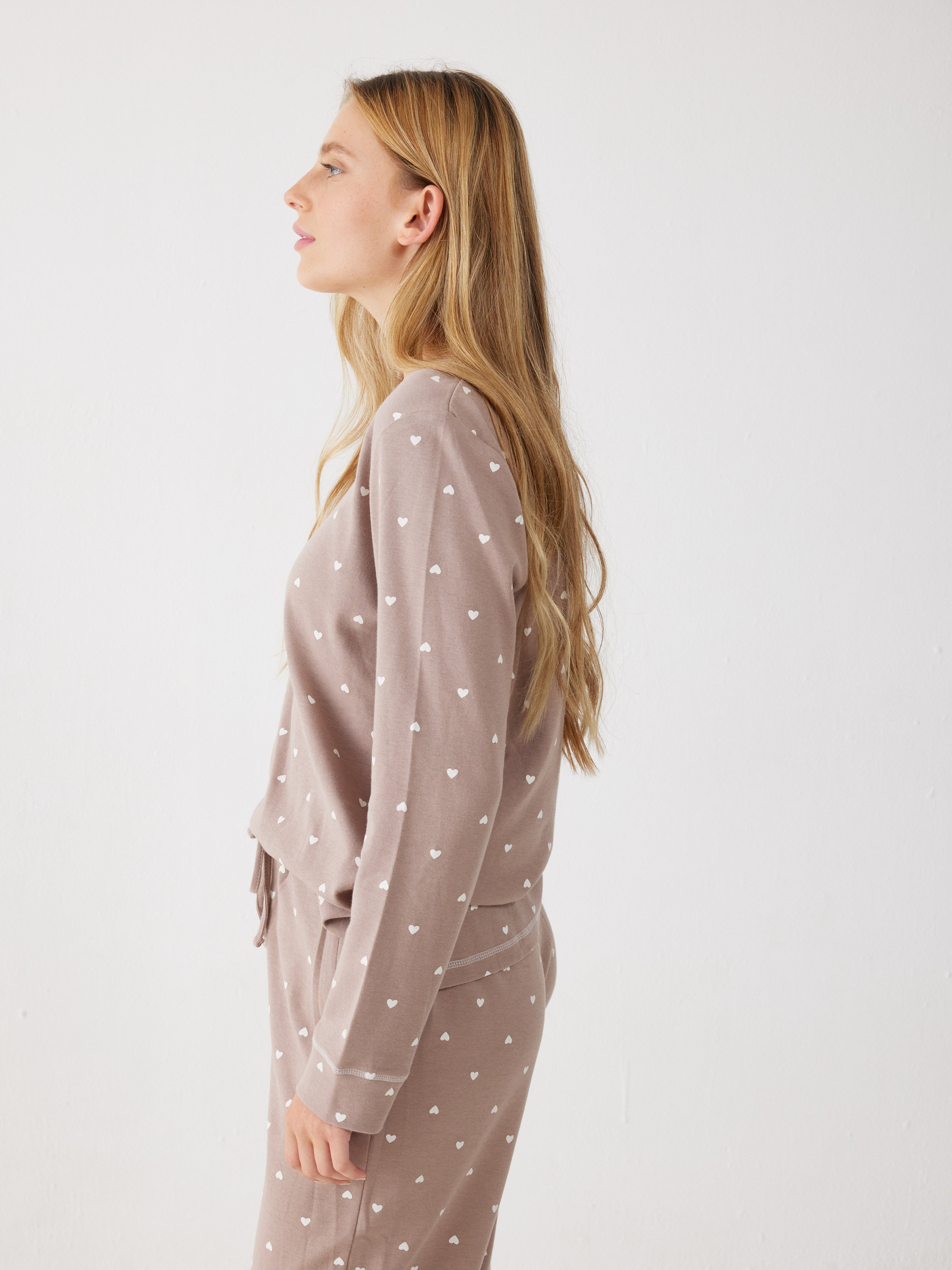 פיג'מה לבבות כותנה 100% - קפה