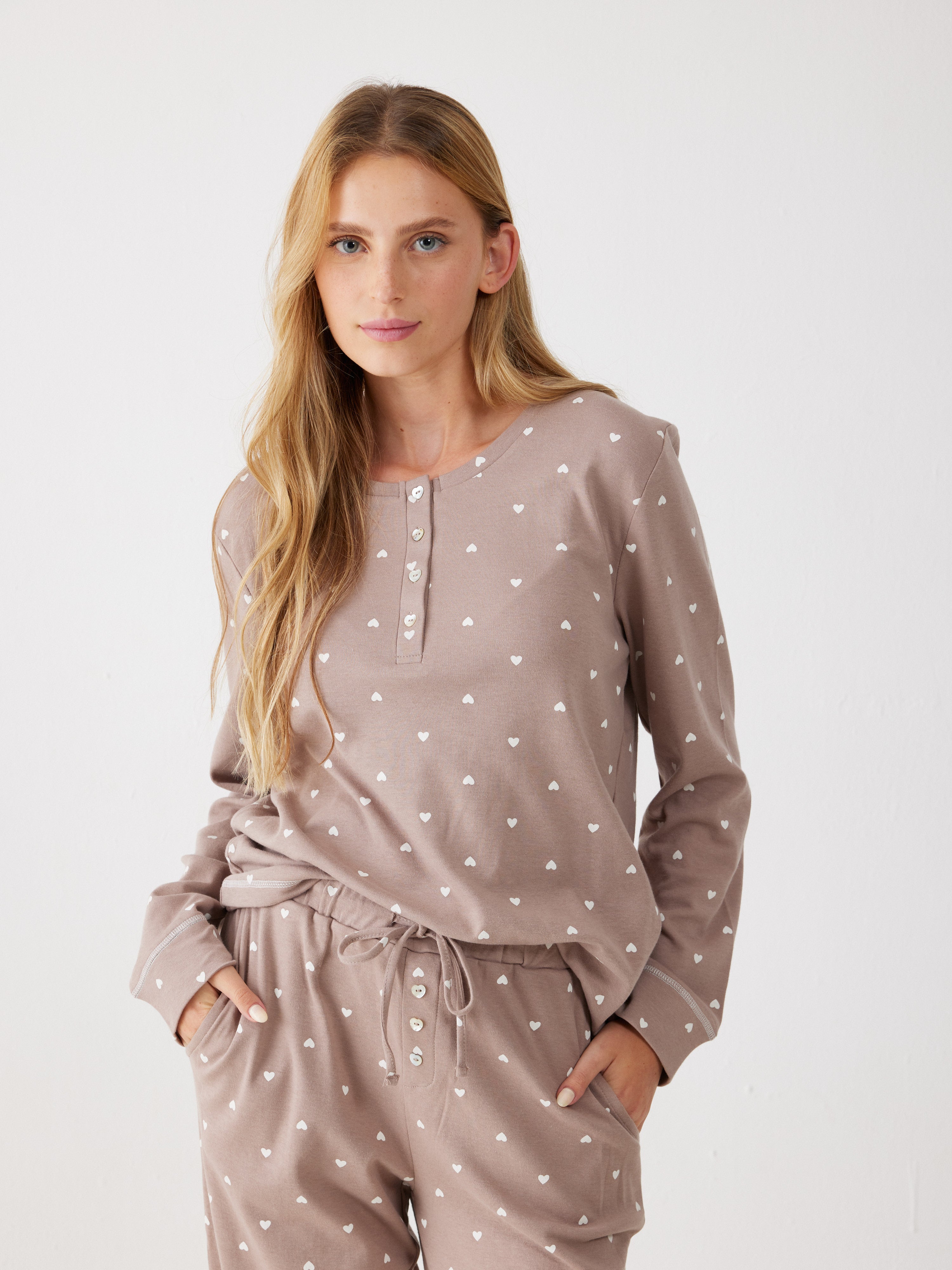 פיג'מה לבבות כותנה 100% - קפה
