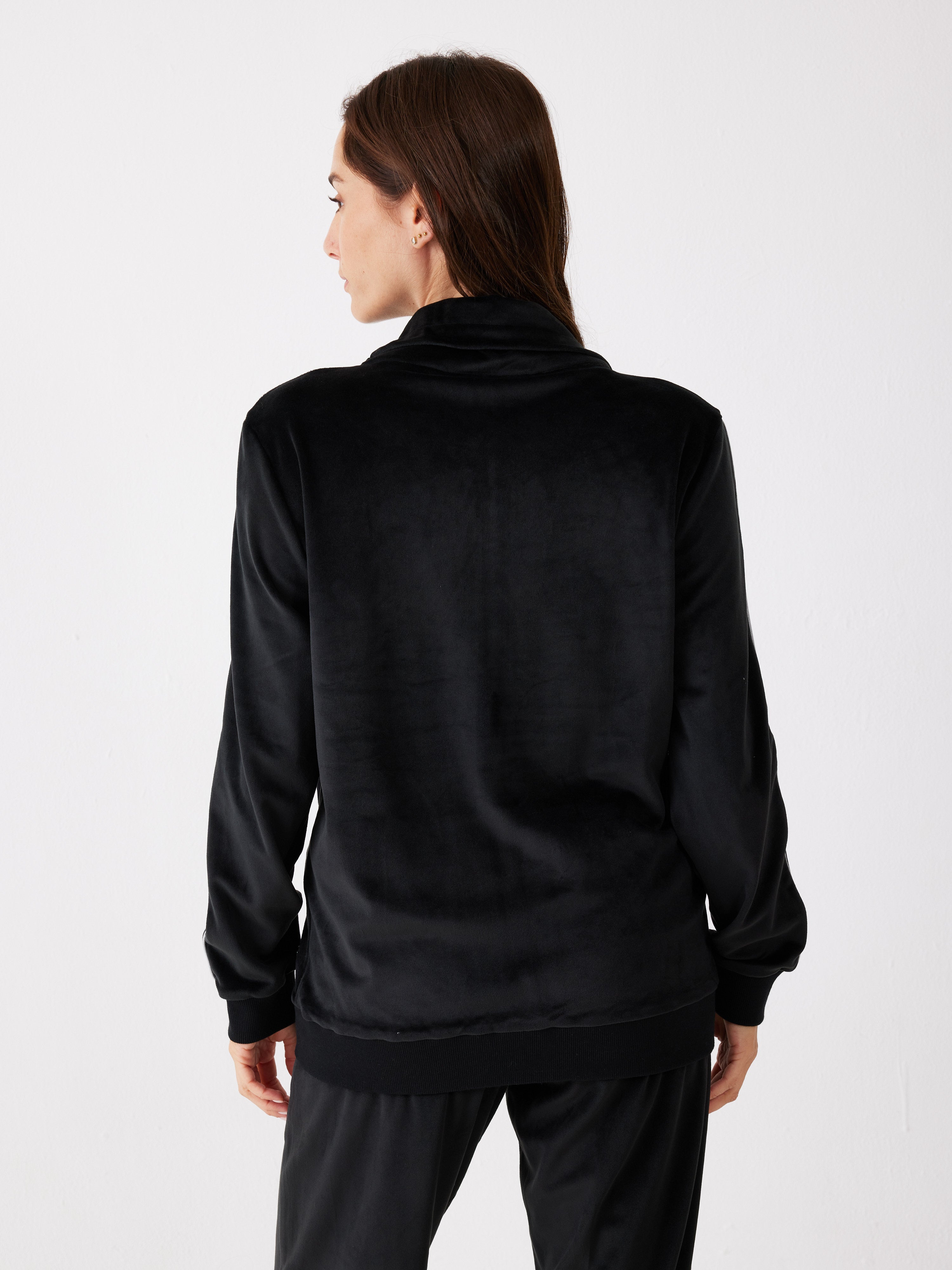 חליפת רוכסן פייפינג קטיפה - שחור