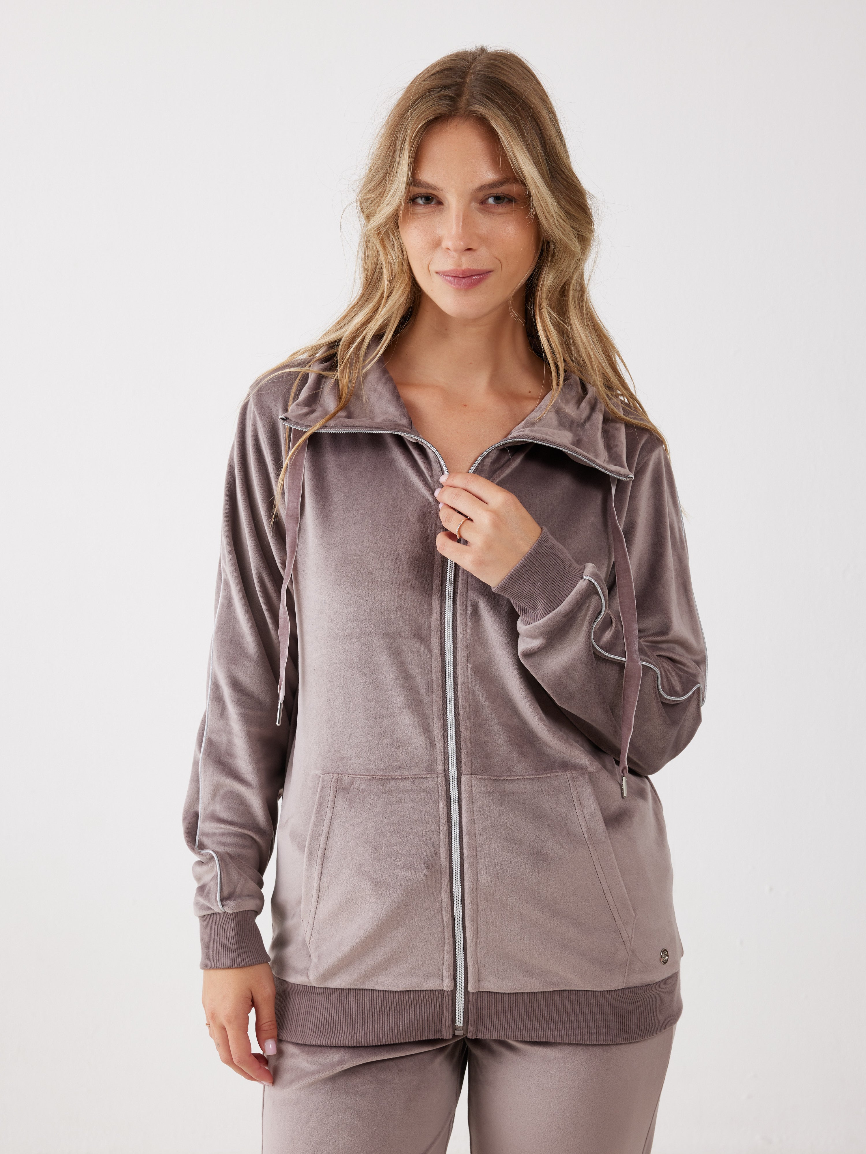 חליפת רוכסן פייפינג קטיפה - קפה