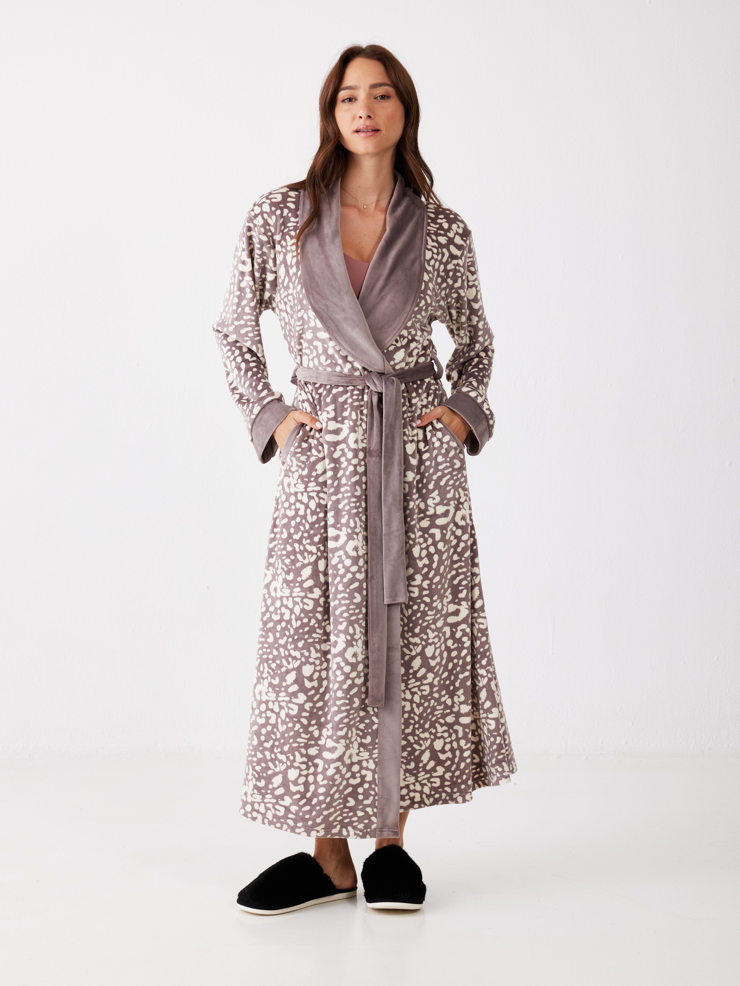 חלוק מנומר קטיפה - קפה