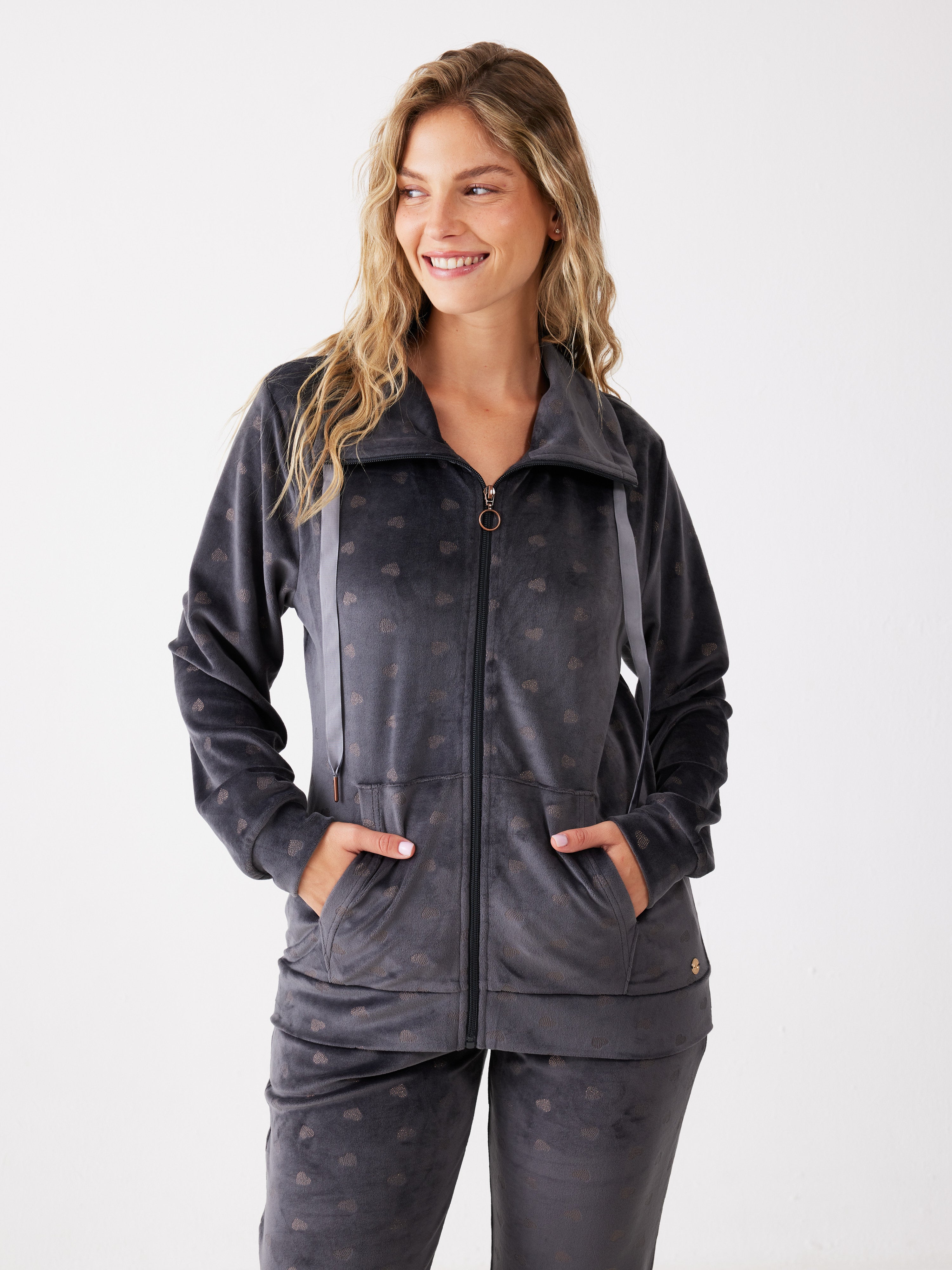 חליפת רוכסן לבבות קטיפה - אפור כהה