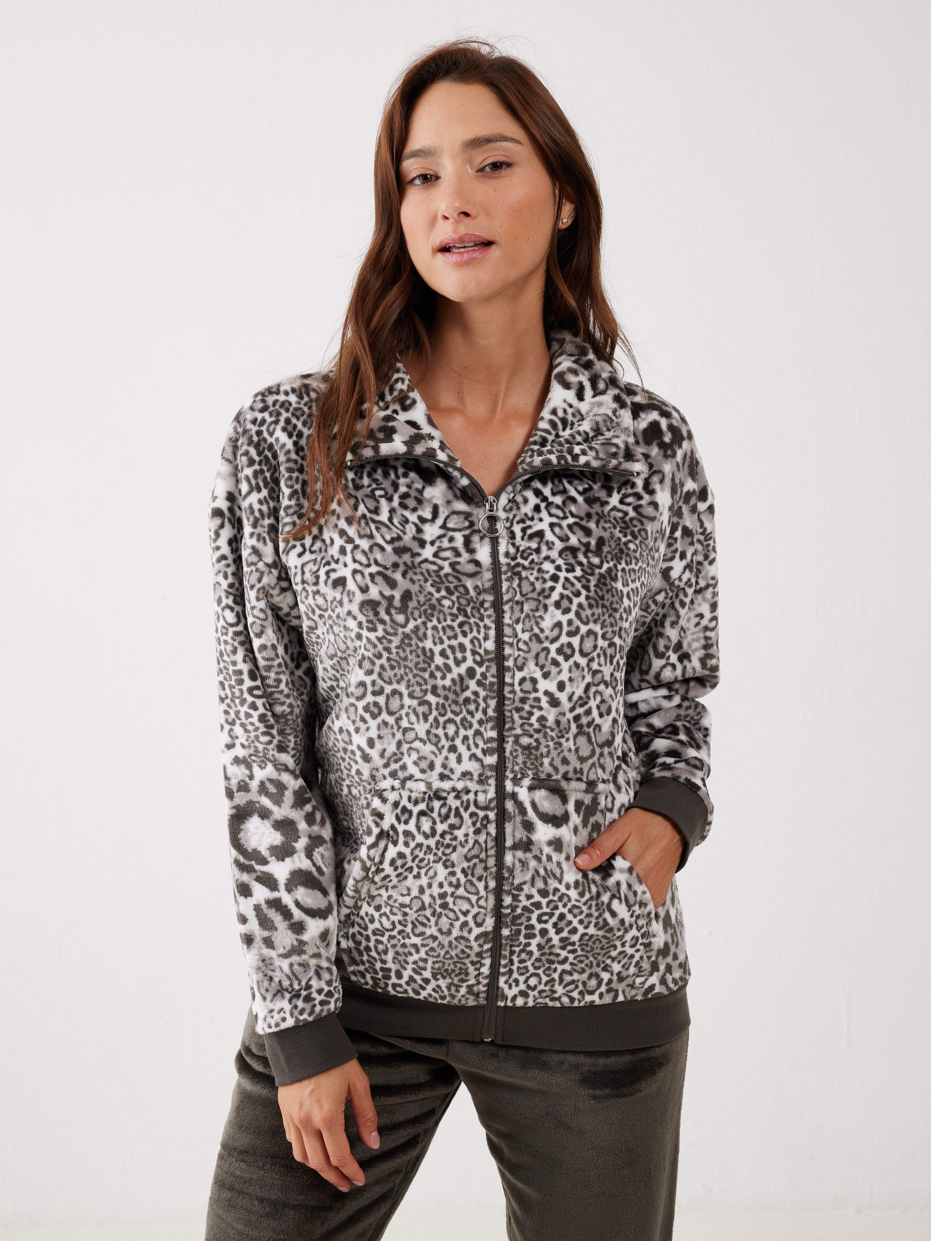 פיג'מה מנומרת רוכסן פלאפי - אפור