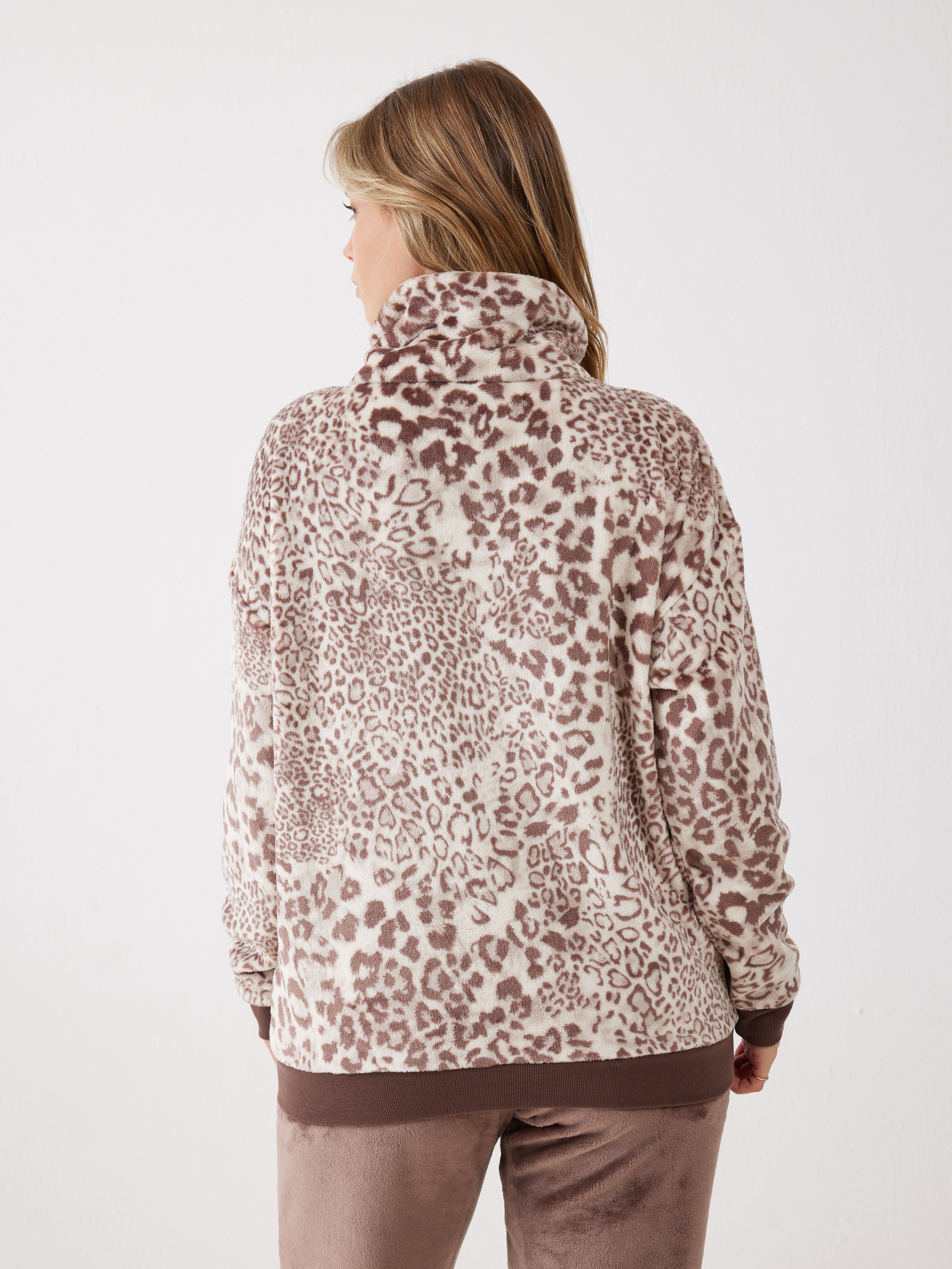 פיג'מה מנומרת רוכסן פלאפי - חום