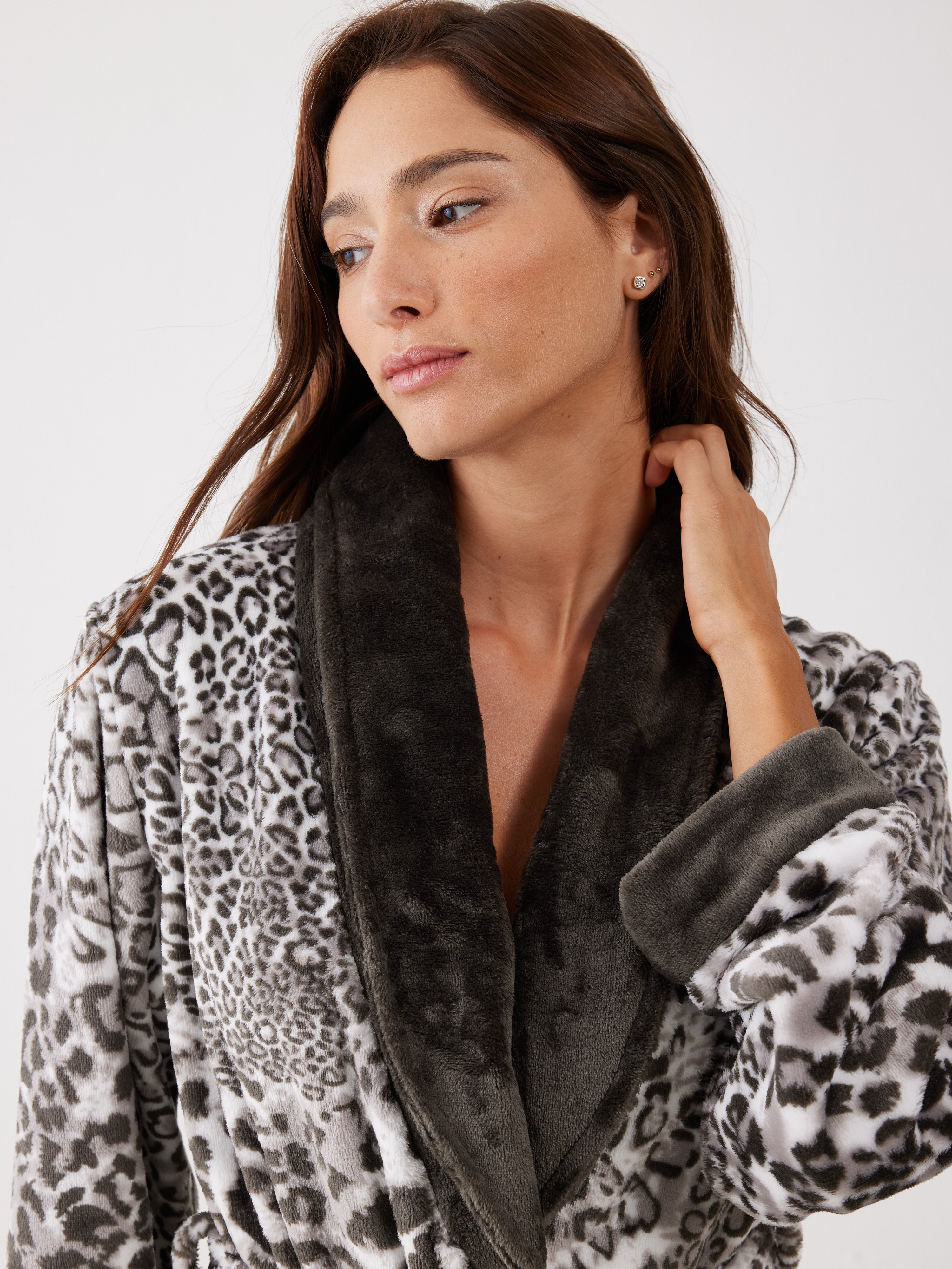 חלוק מנומר פלאפי - אפור