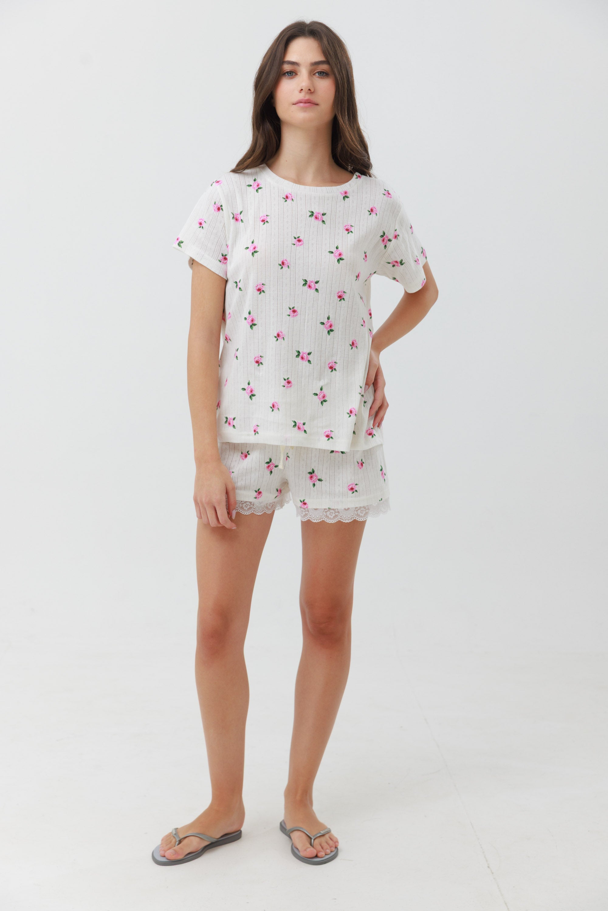 פיג'מה קצרה פוינטל 100% כותנה - שמנת