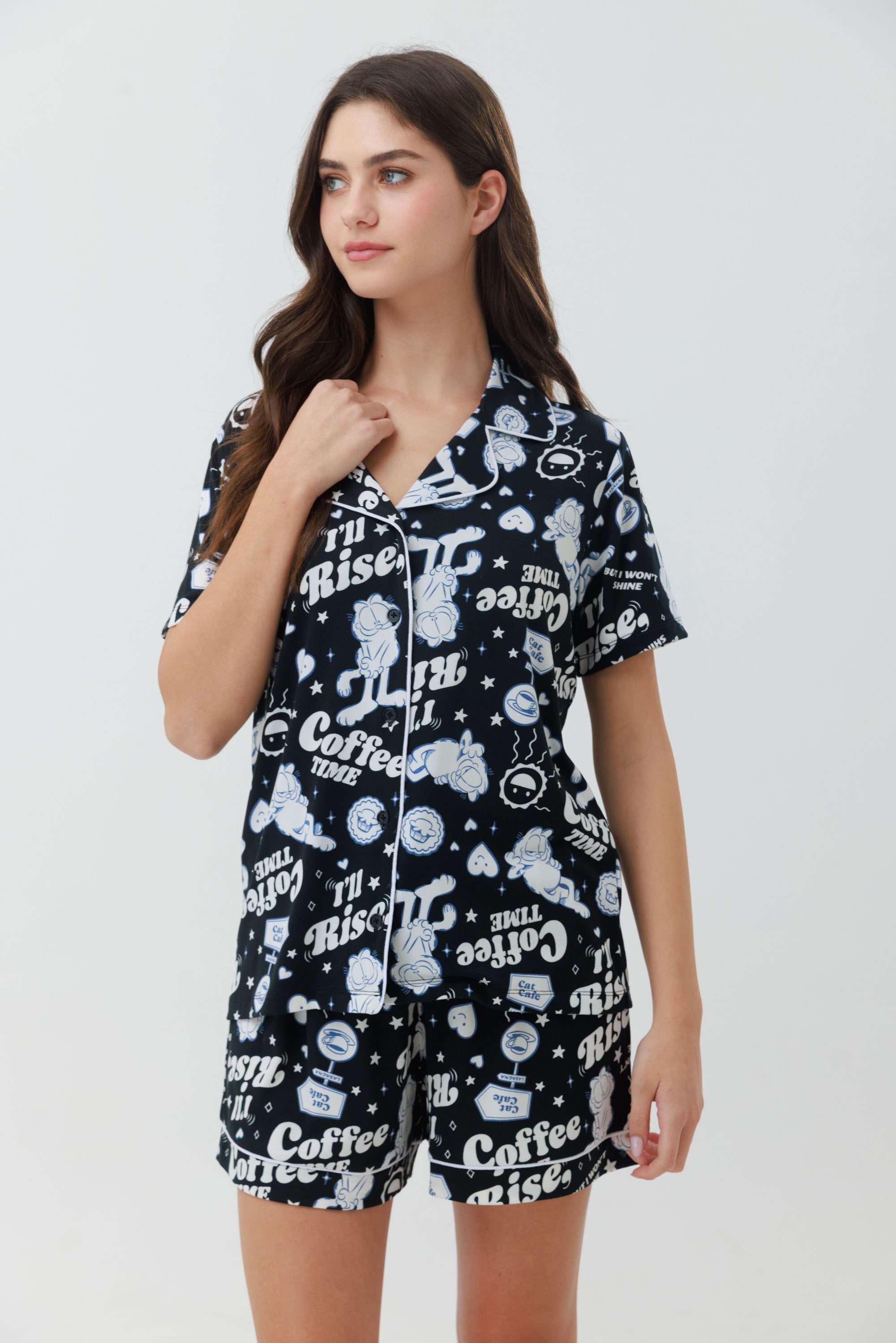 פיג'מה מכופתרת קצרה יאמי - שחור