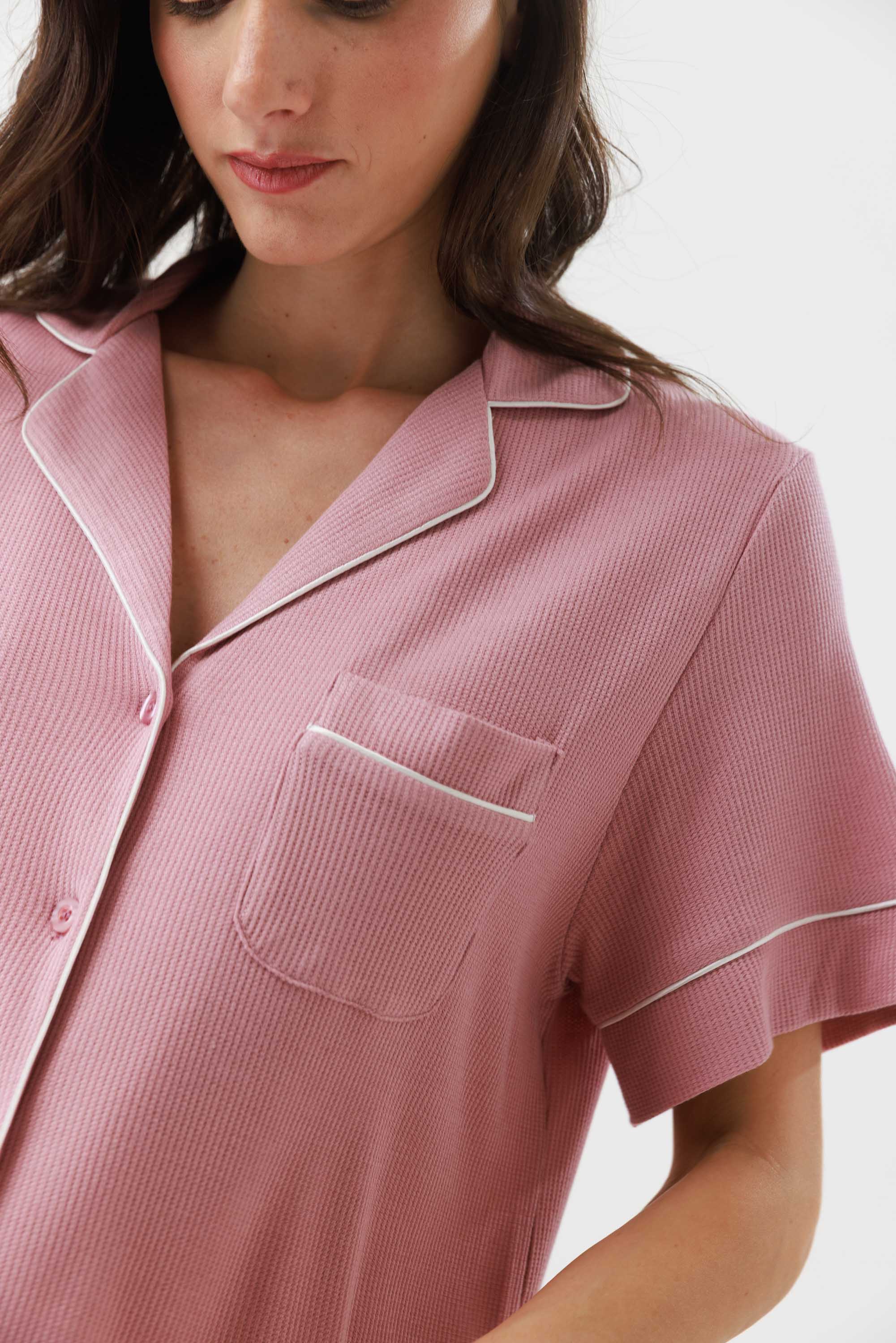 פיג'מה מכופתרת וופל צבע ורוד