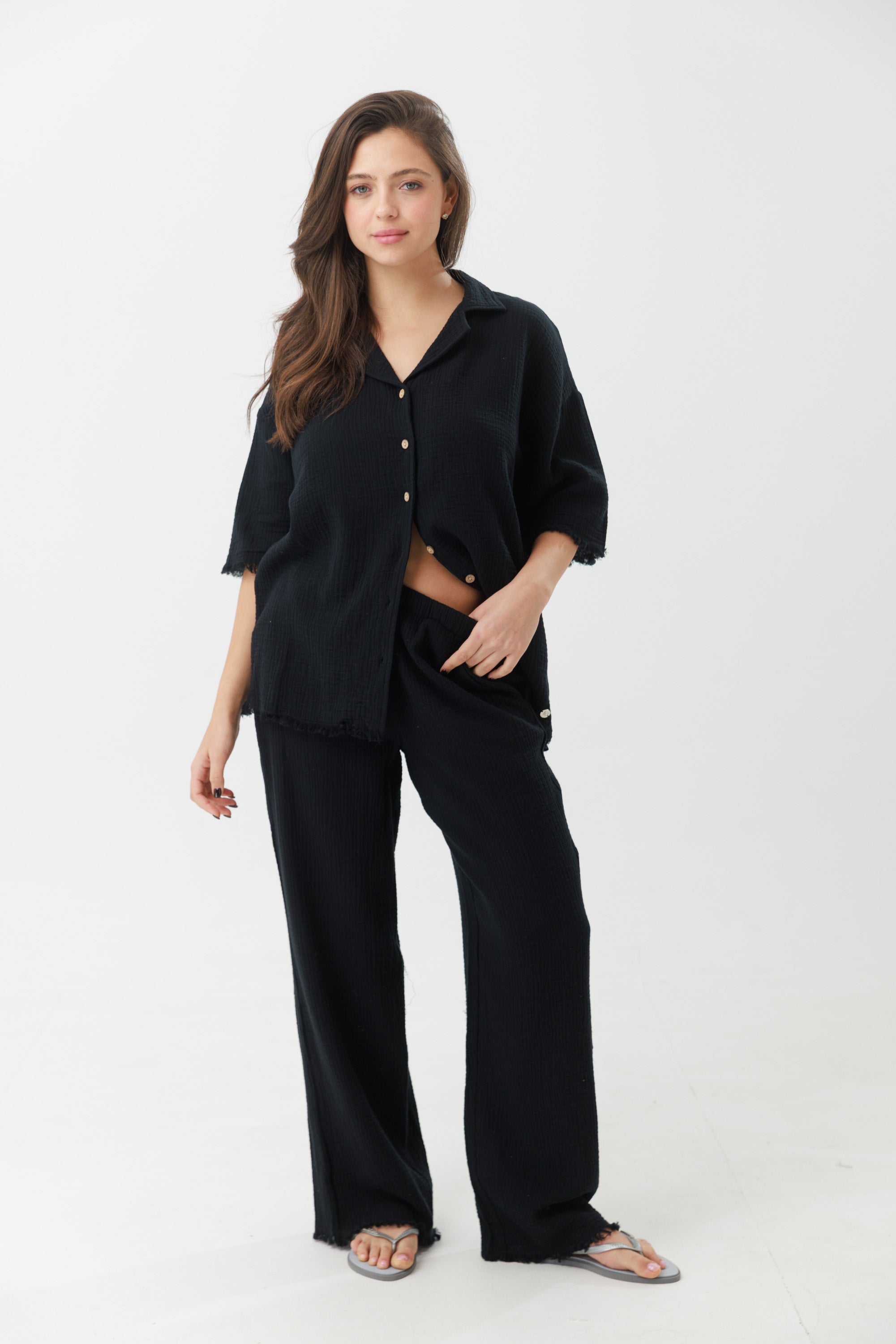 חליפת טטרה מכופתרת 100% כותנה - שחור