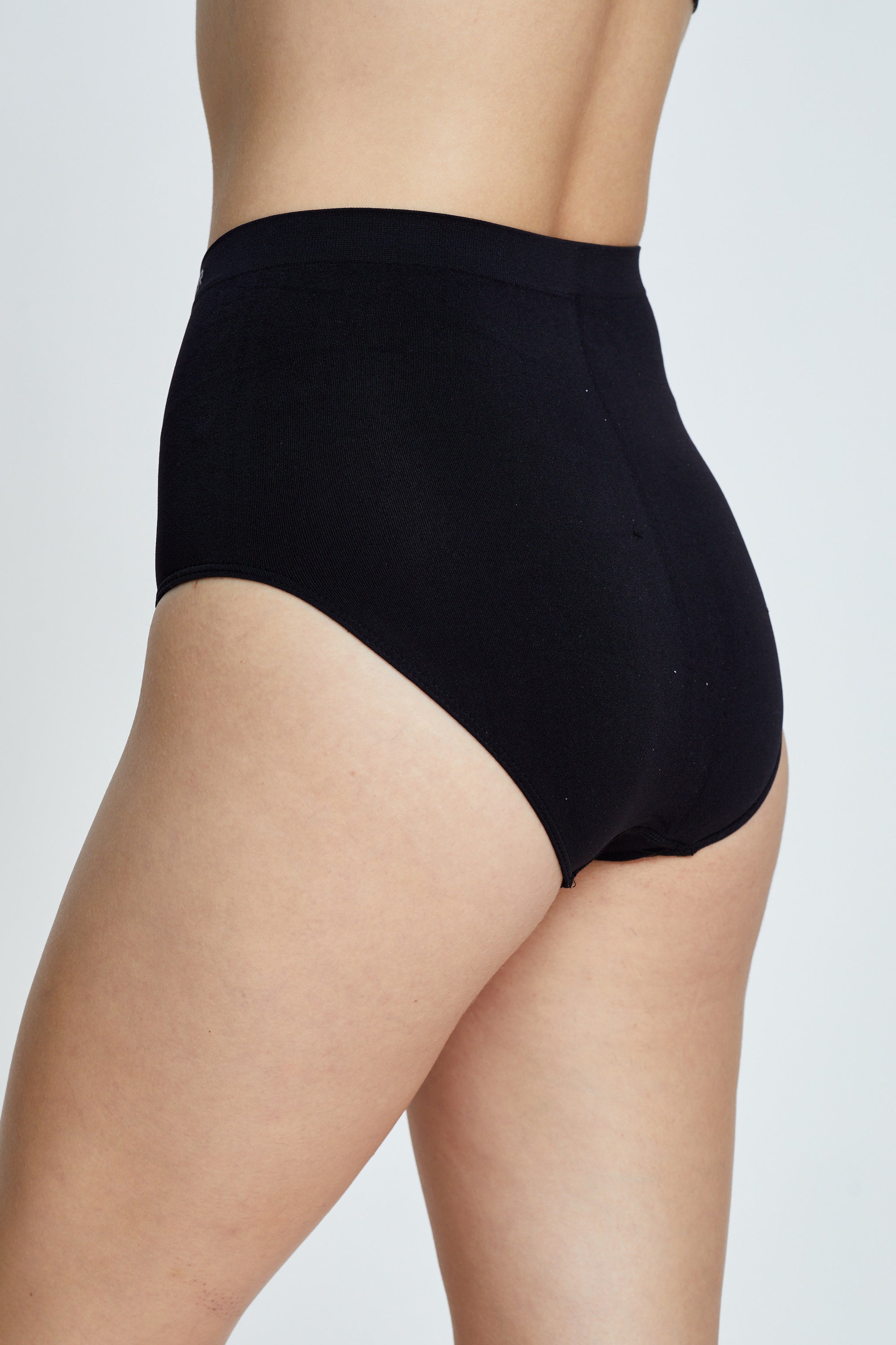 מארז זוג תחתוני מקסי - שחור