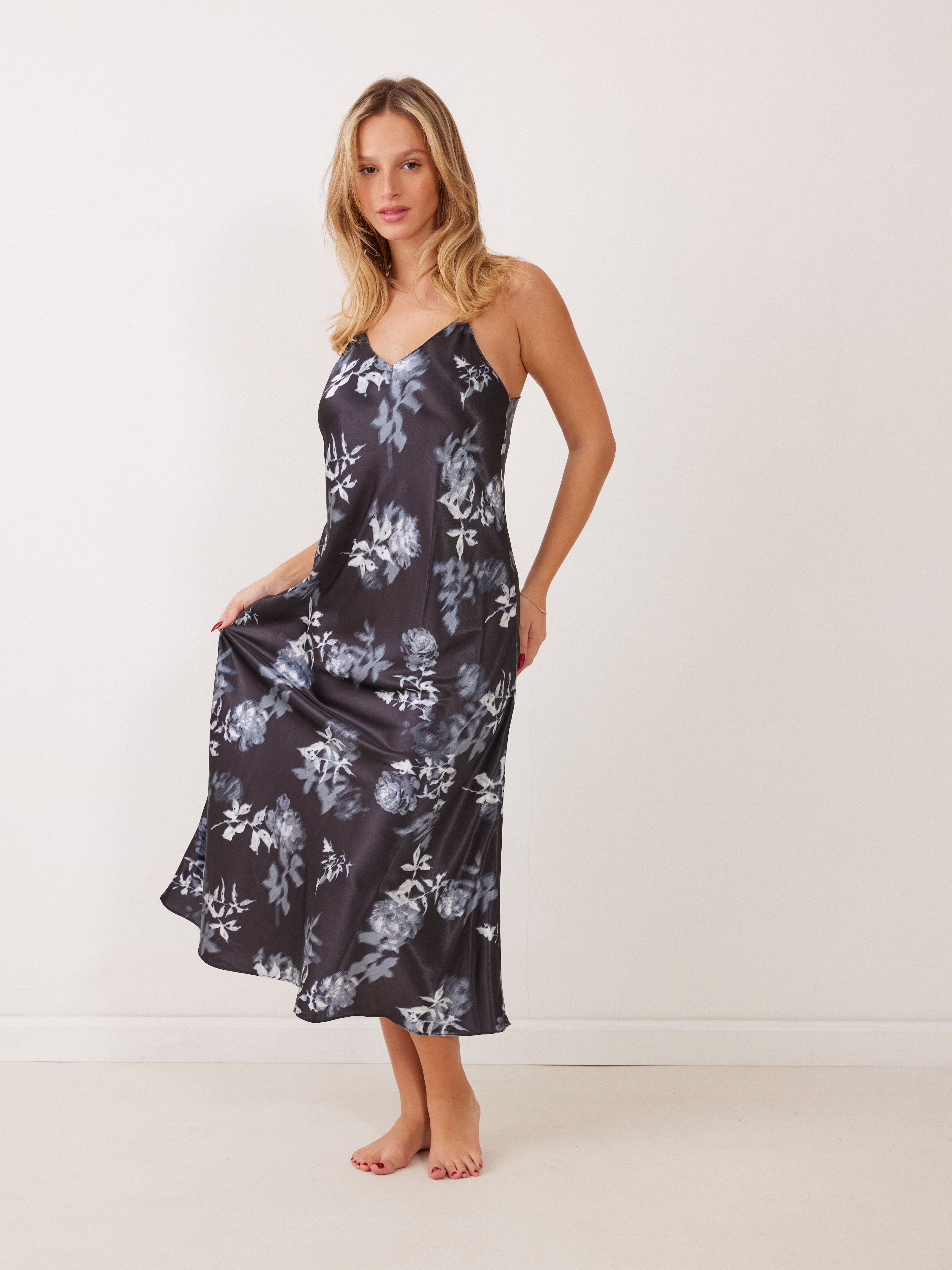 כותנת מקסי מודפס -שחור