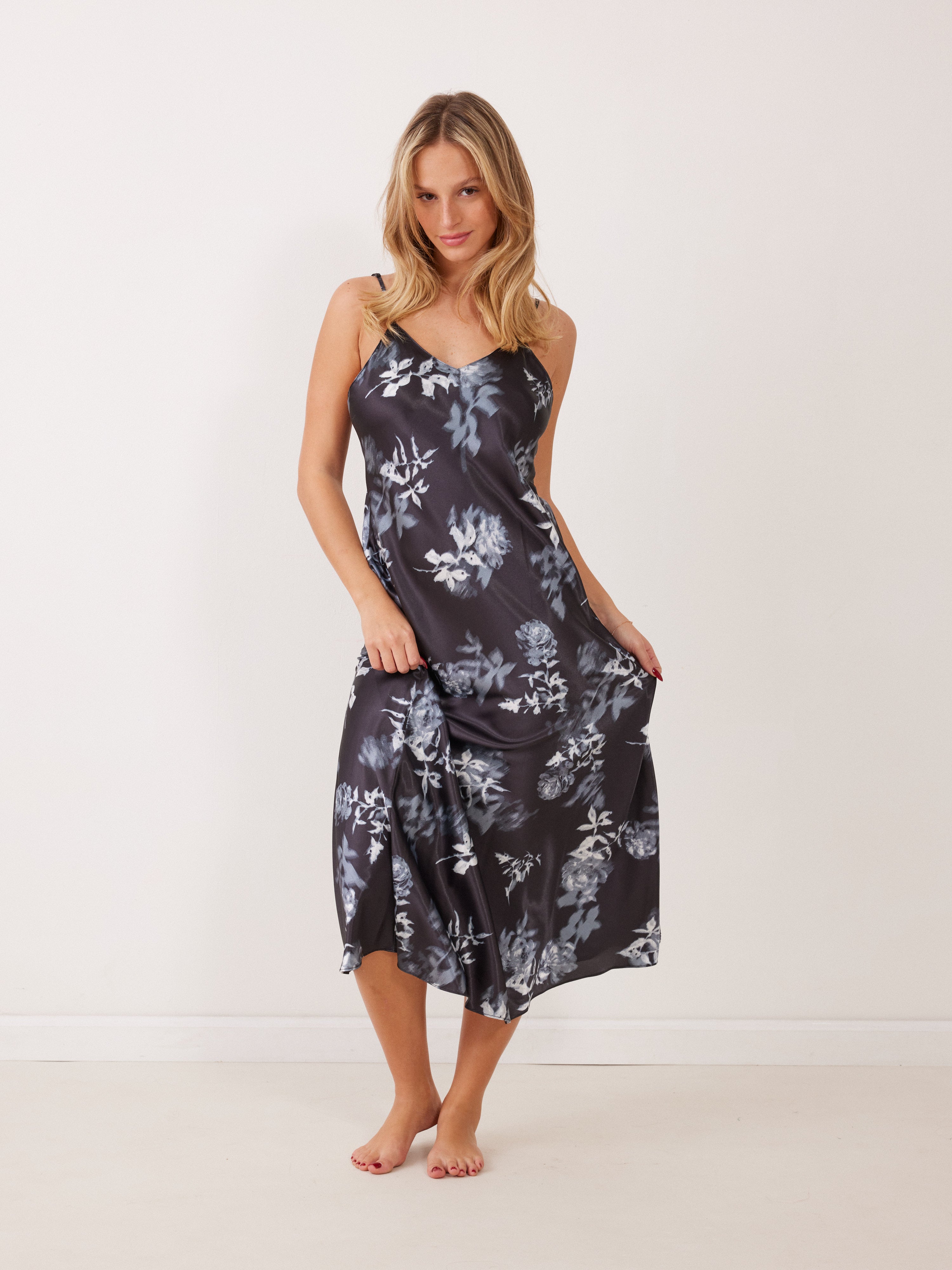 כותנת מקסי מודפס -שחור