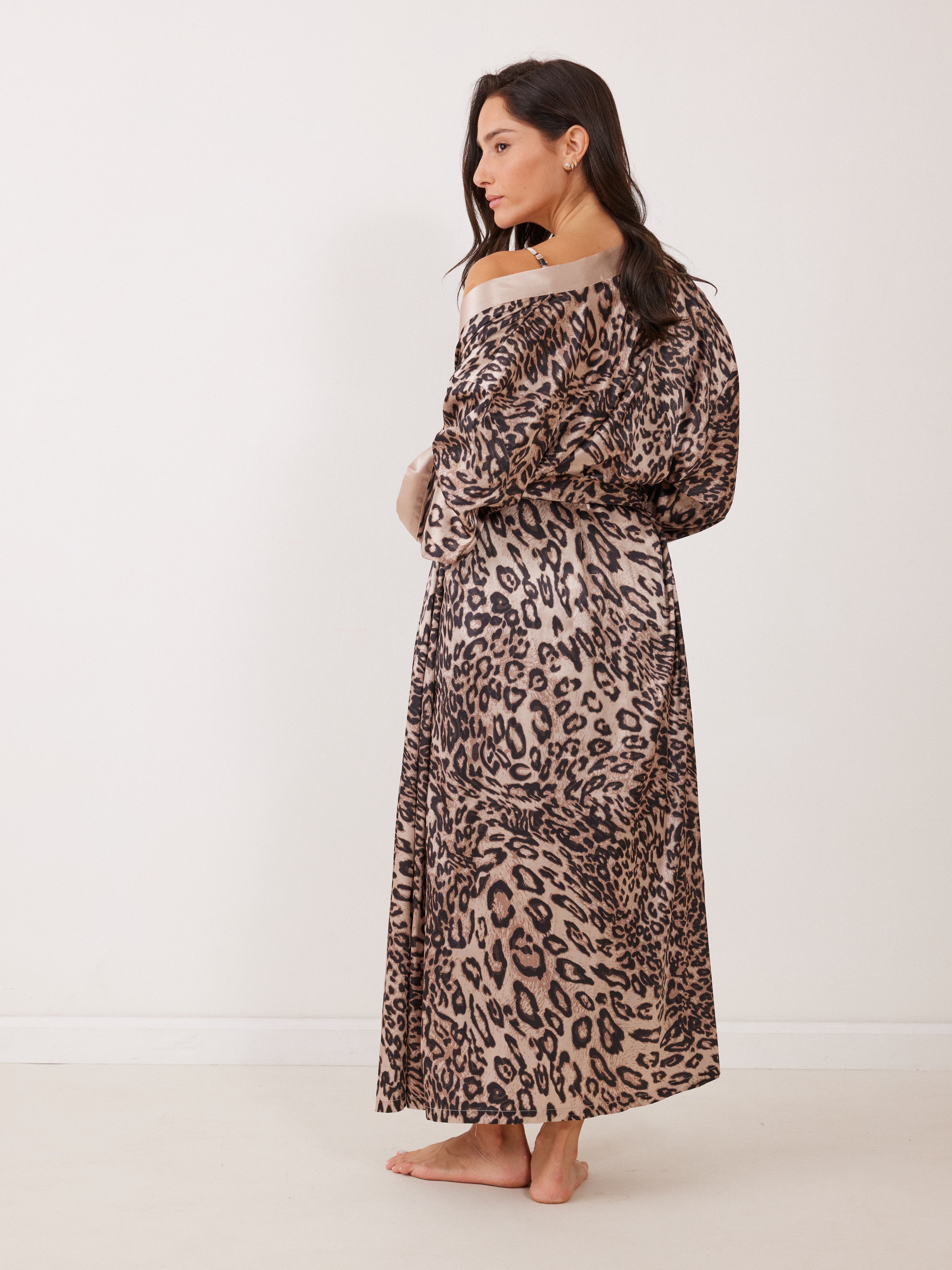 חלוק מקסי מודפס - מנומר