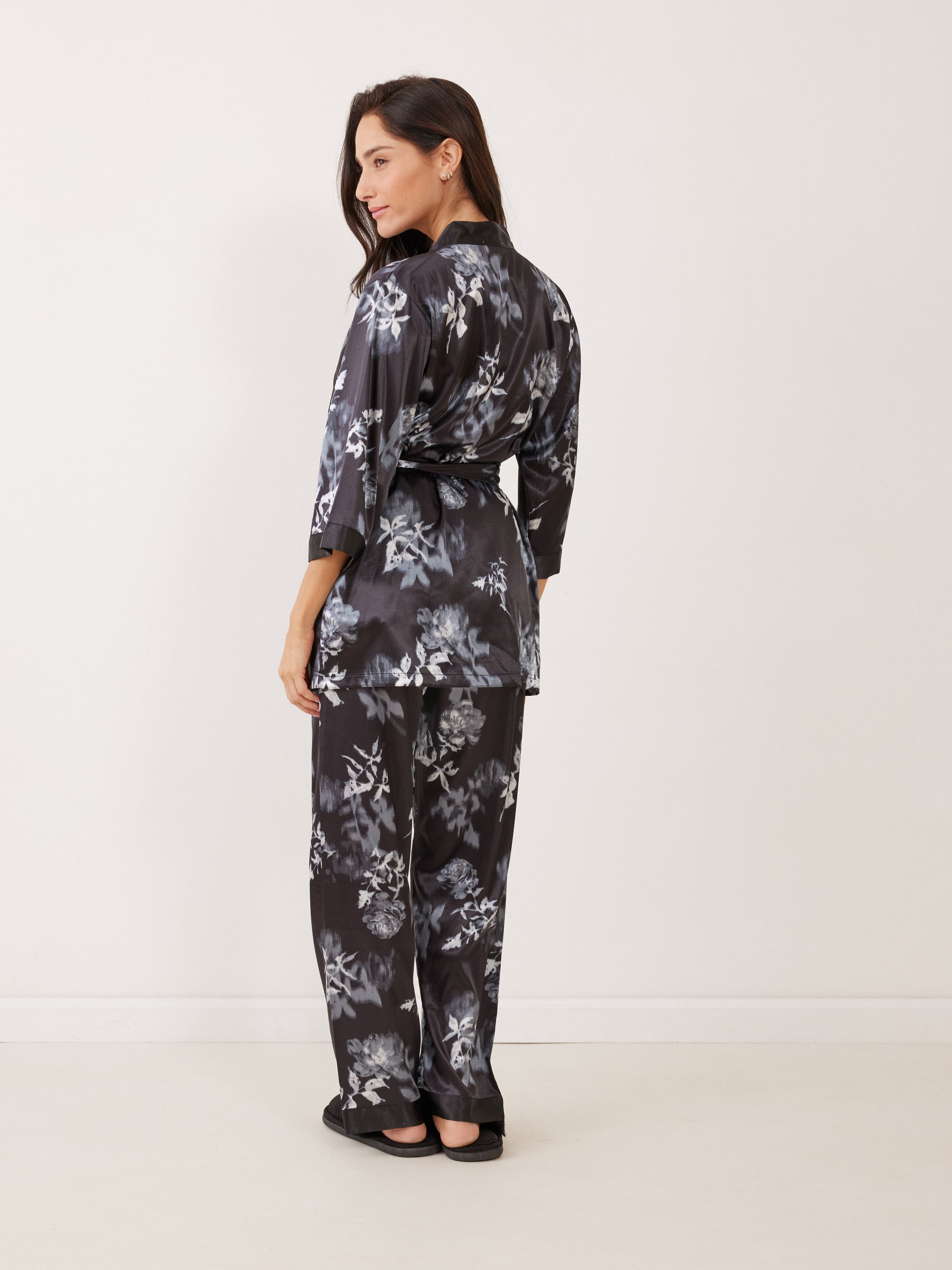 חליפת קימנו 3 חלקים מודפס - שחור