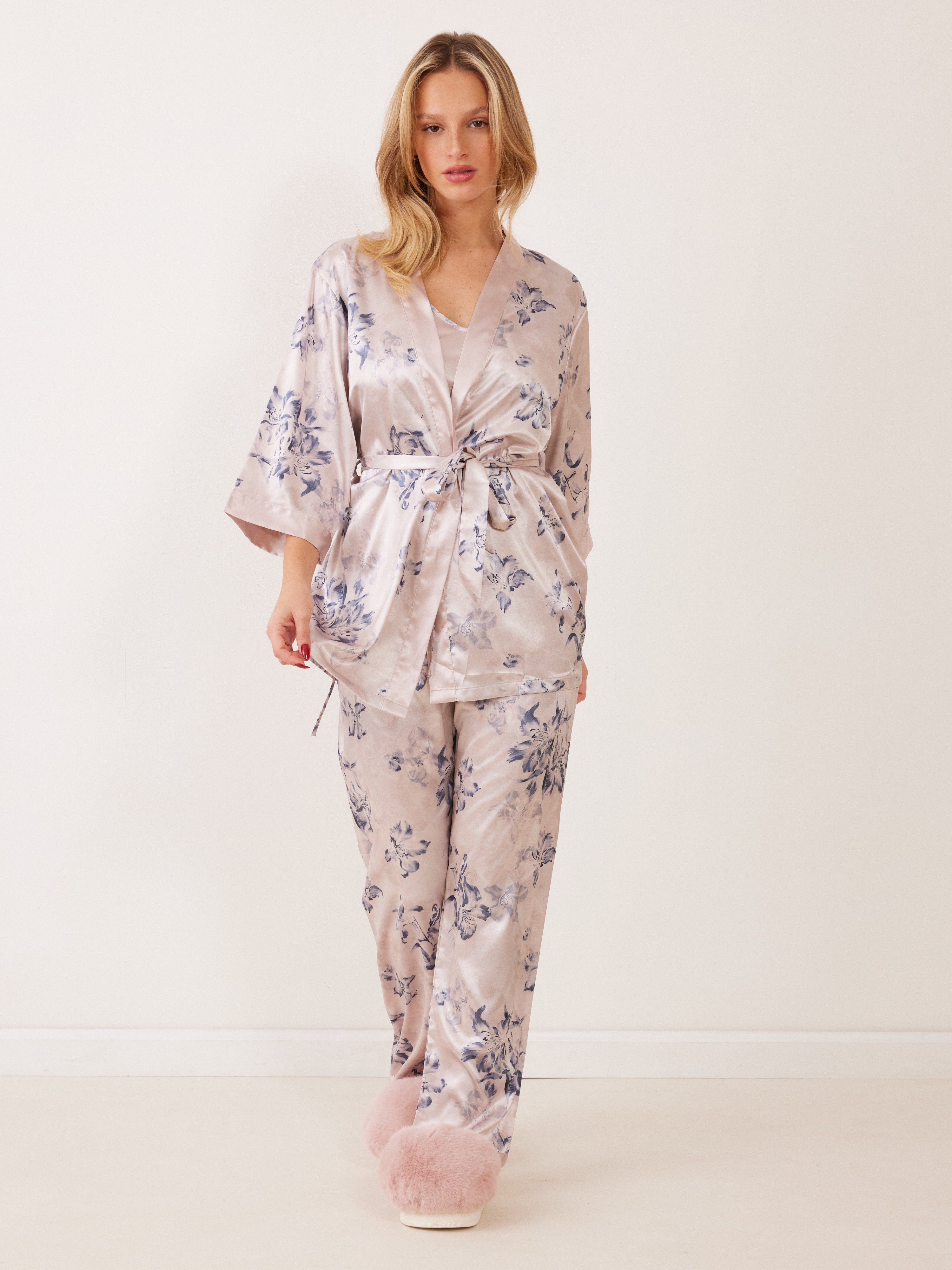 חליפת קימנו 3 חלקים מודפס - ניוד