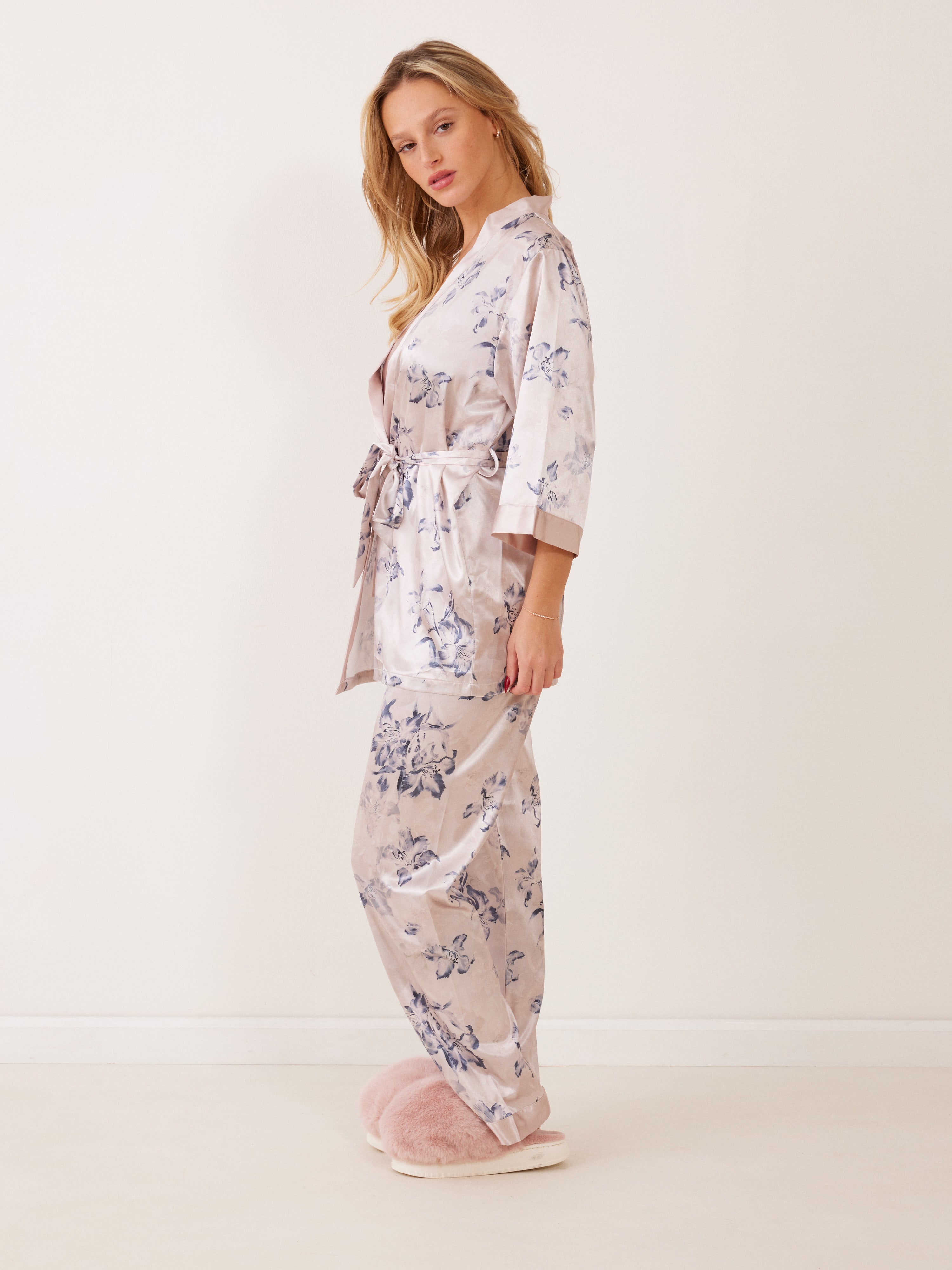 חליפת קימנו 3 חלקים מודפס - ניוד