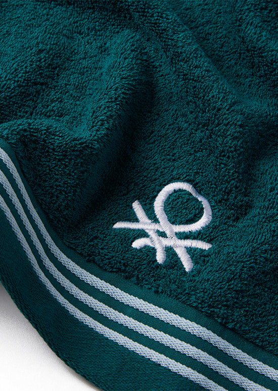 סדרת Classic Benetton , מגבות ידיים חלקות עם רקמת לוגו אלגנטית - ירוק
