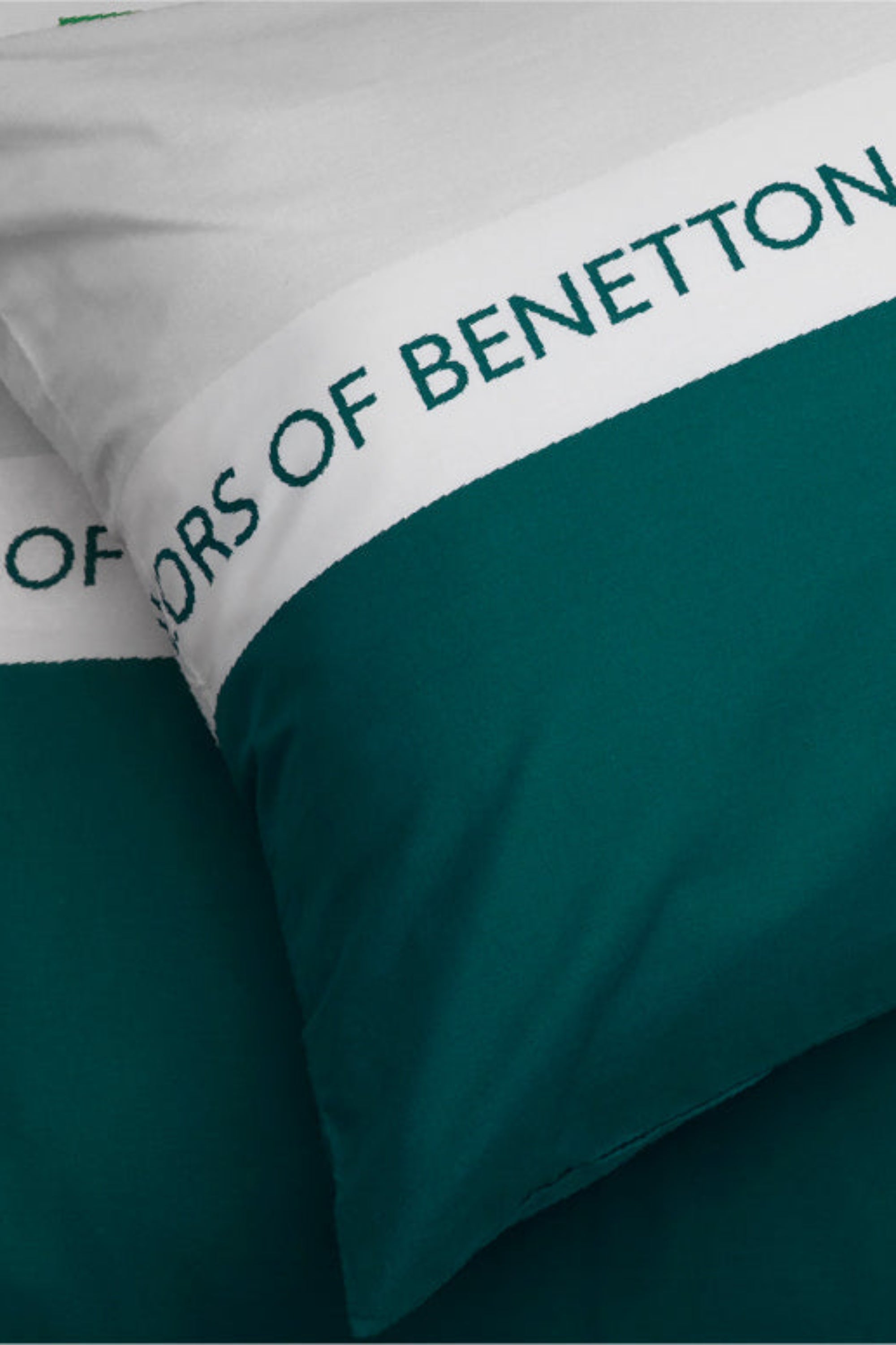 Exclusive Benetton , סט מצעים זוגי 160/200 - דו-צדדיים -ירוק/אפור