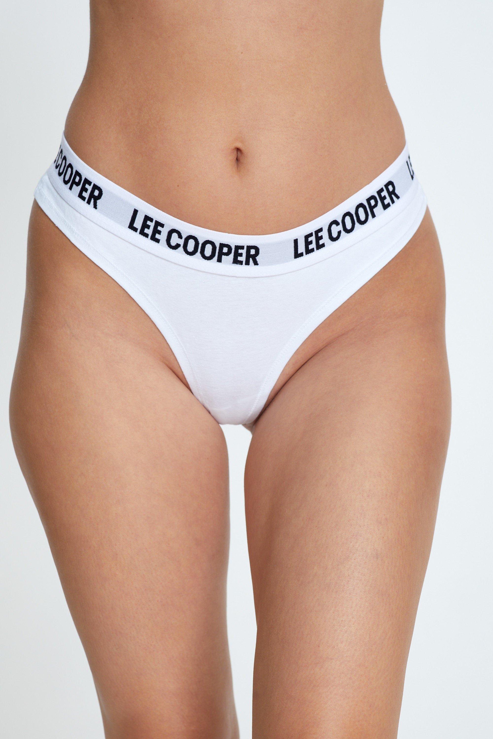 LEE COOPER - צבע לבן תחתון חוטיני
