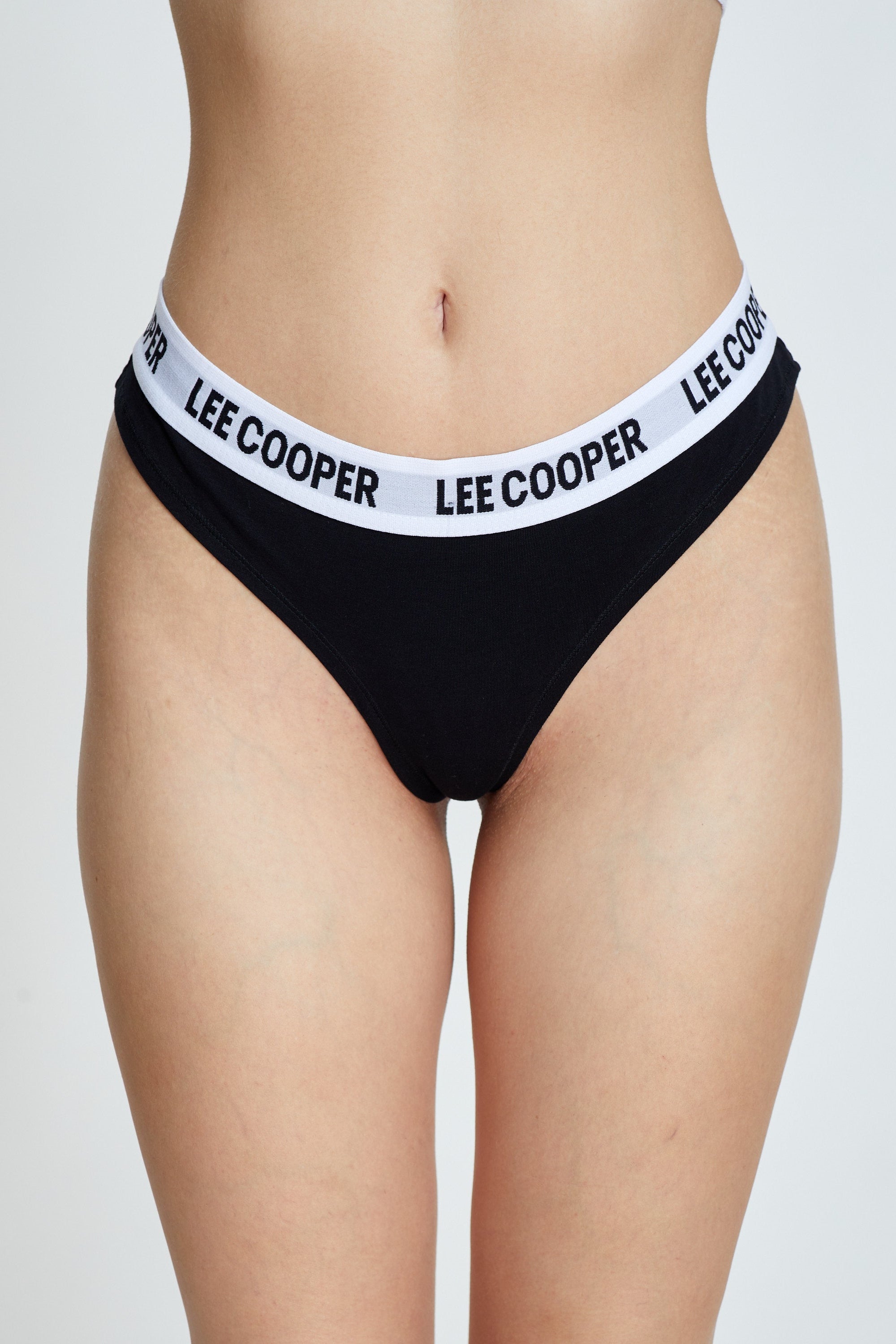 LEE COOPER - צבע שחור תחתון חוטיני
