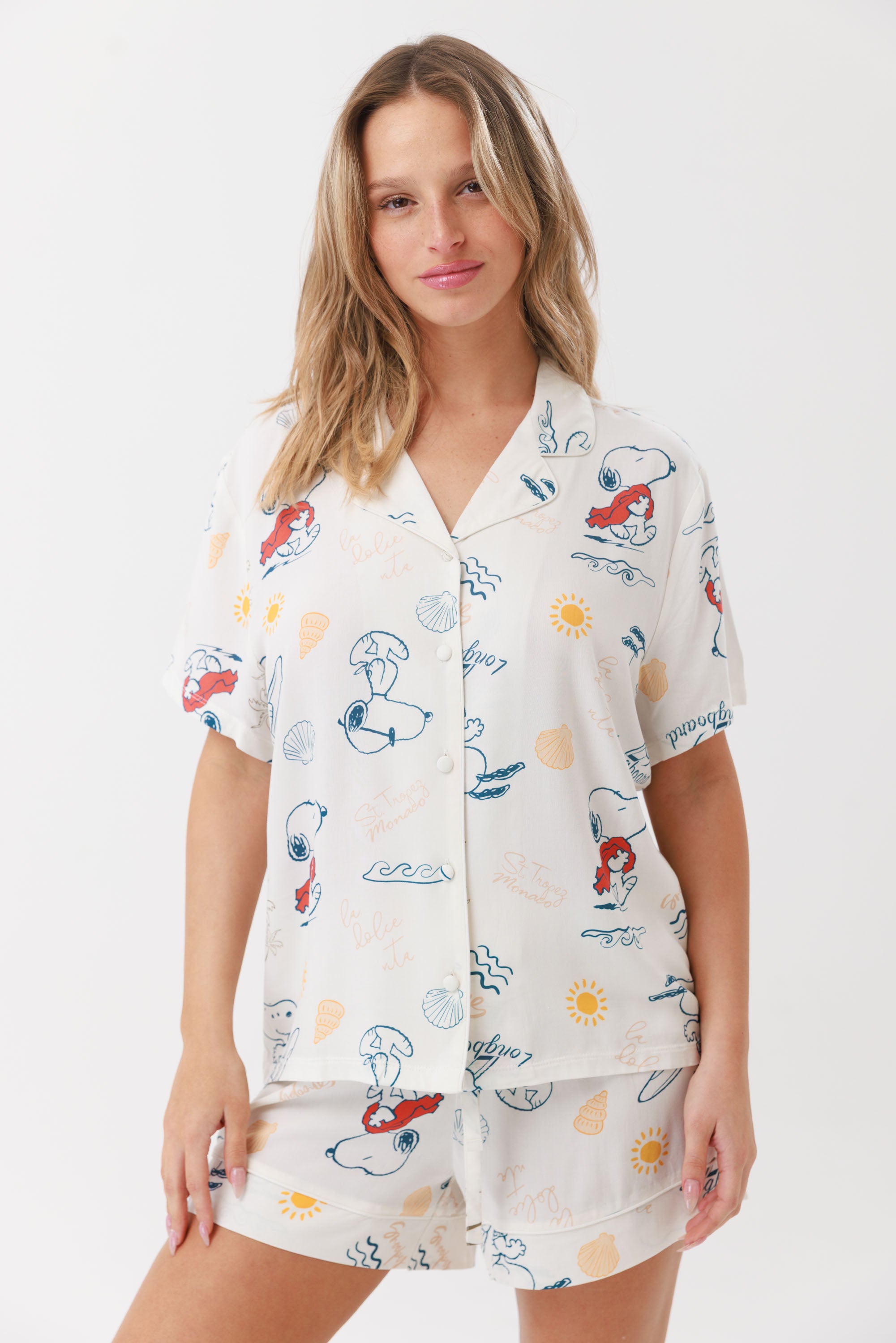 סט מכופתרת מכנס קצר ויסקוזה סנופי צבע שמנת