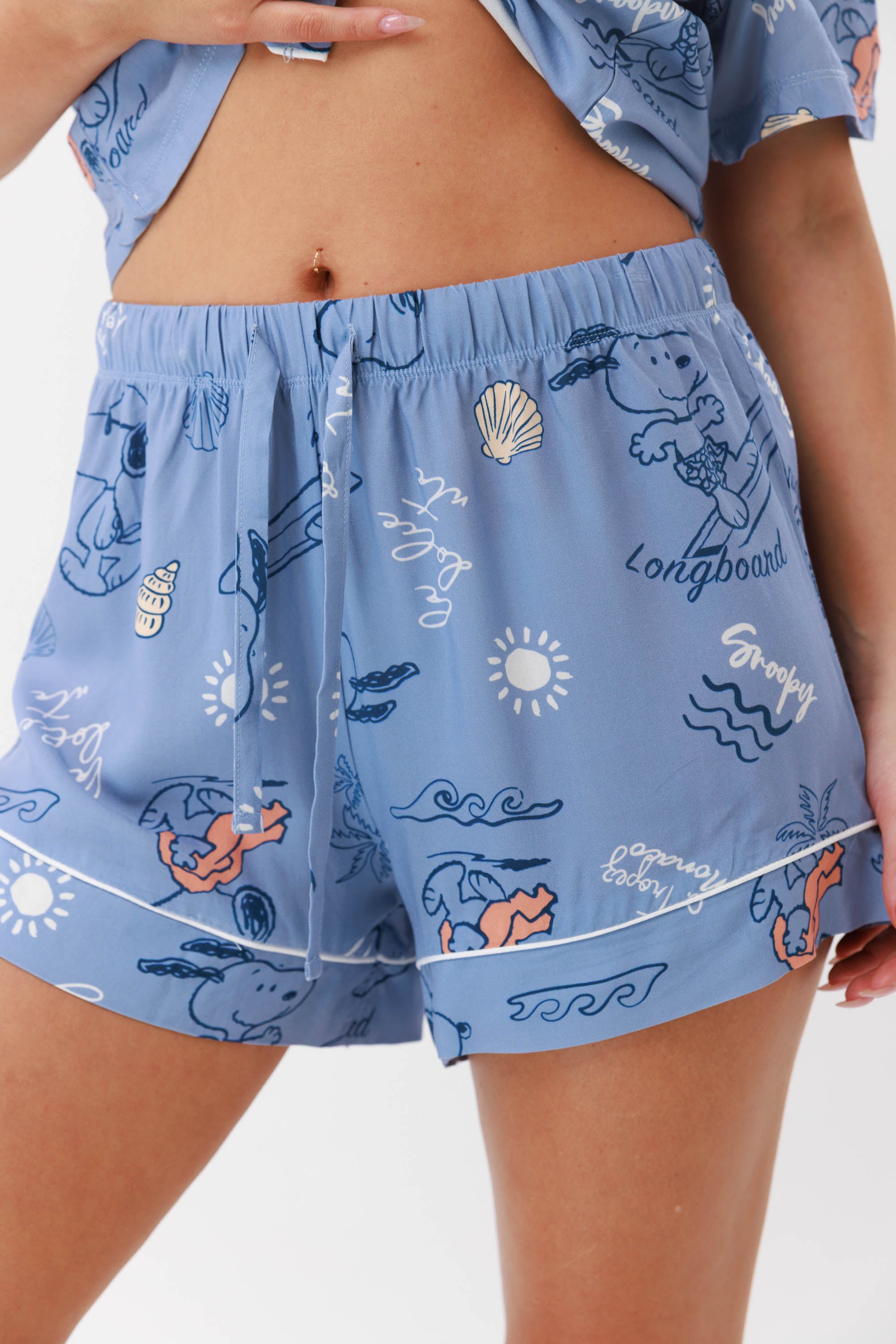 סט מכופתרת מכנס קצר ויסקוזה סנופי צבע תכלת