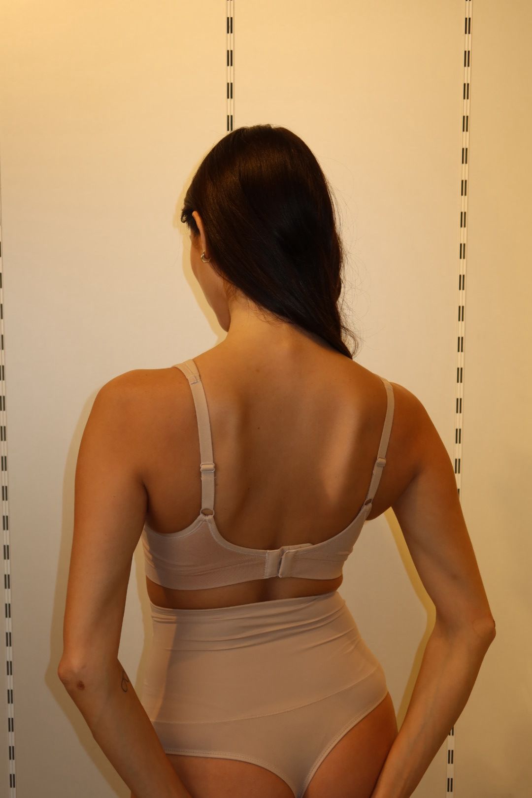 חזיית Ella Comfort Bra - גוף