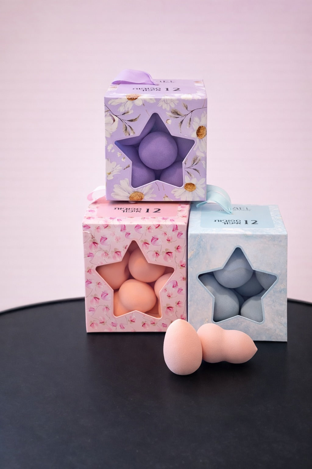 מארז 12 ספוגיות איפור - צבע יינתן לפי מלאי זמין